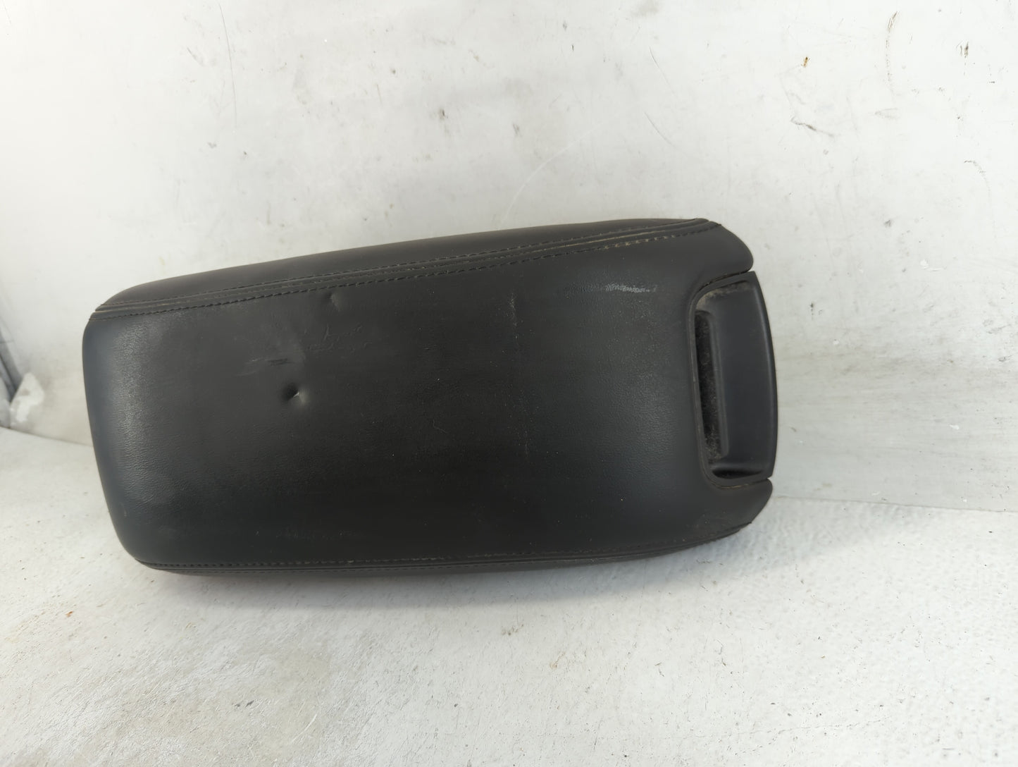 2017 Dodge Journey Center Console Armrest Cover Lid Fits OEM Used Auto Parts - Oemusedautoparts1.com