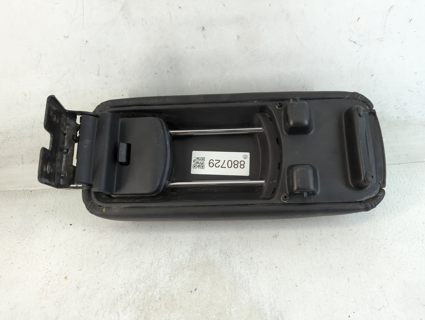 2017 Dodge Journey Center Console Armrest Cover Lid Fits OEM Used Auto Parts - Oemusedautoparts1.com