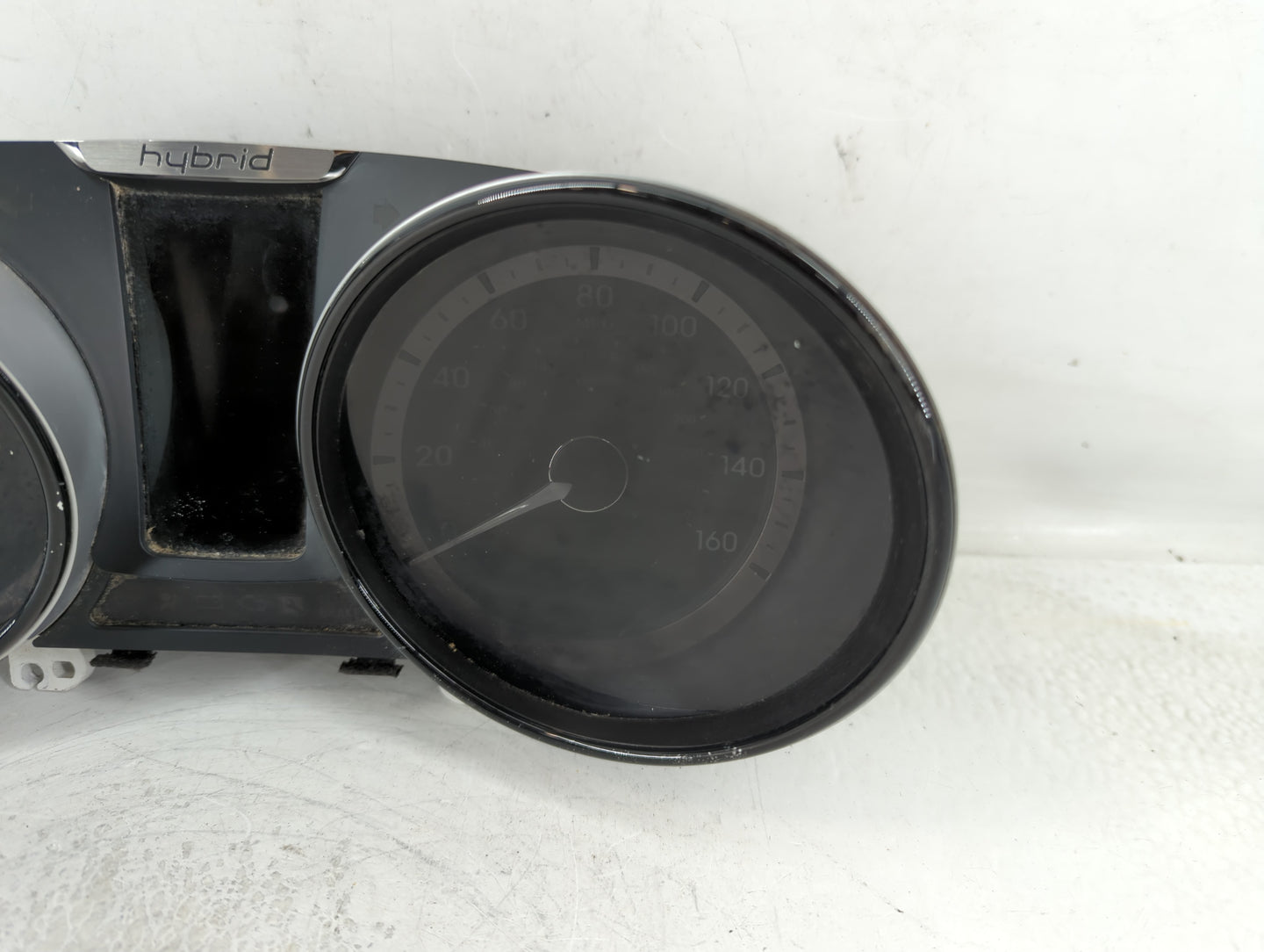 2011-2015 Hyundai Sonata Instrument Cluster Speedometer Gauges P/N:94001-4R002 Fits Fits 2011 2012 2013 2014 2015 OEM Used Auto Parts - Oemusedautoparts1.com