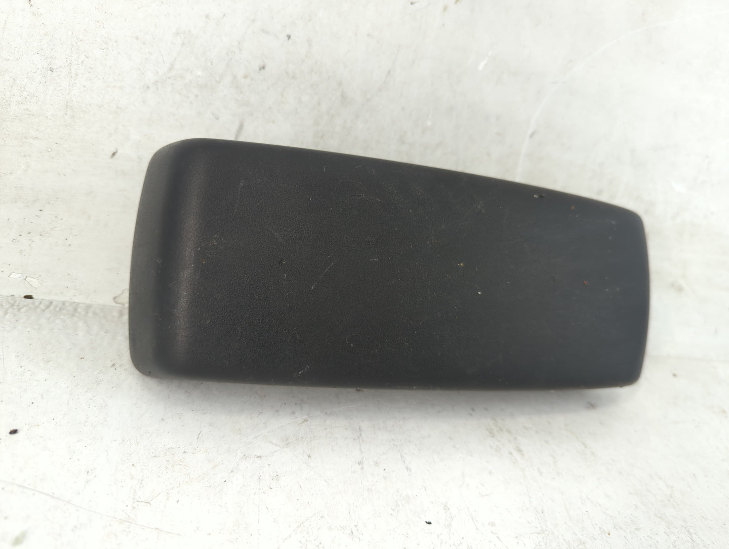 2010 Scion Xb Center Console Armrest Cover Lid Fits OEM Used Auto Parts - Oemusedautoparts1.com