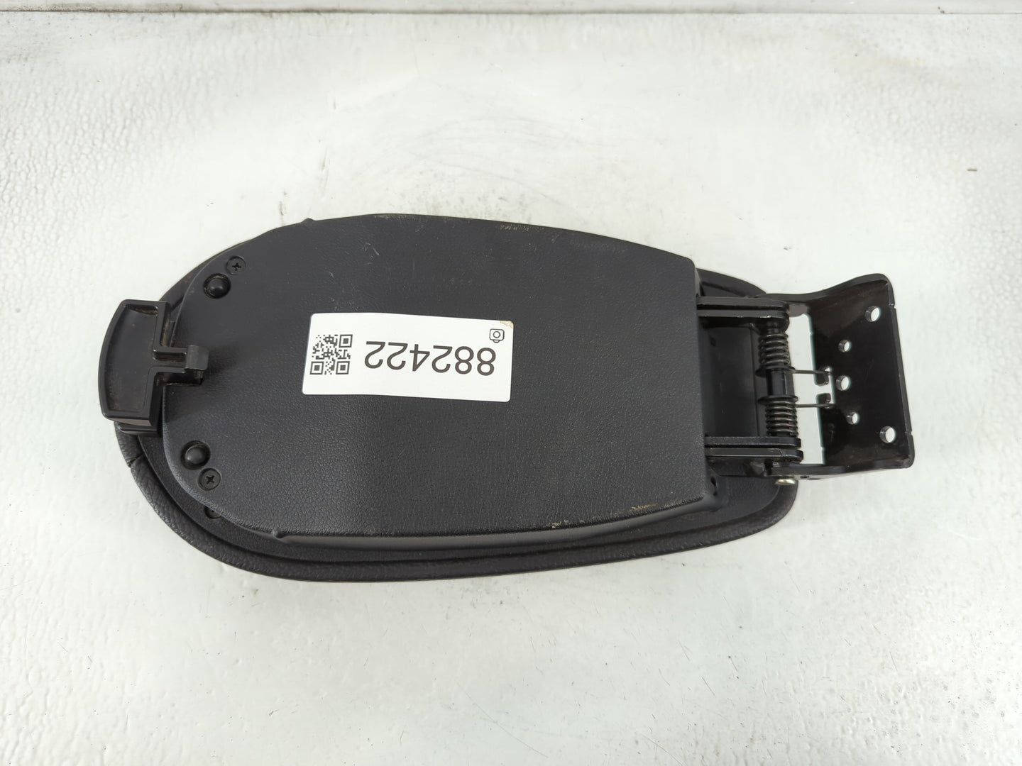 2015-2017 Hyundai Veloster Center Console Armrest Cover Lid Fits Fits 2015 2016 2017 OEM Used Auto Parts - Oemusedautoparts1.com
