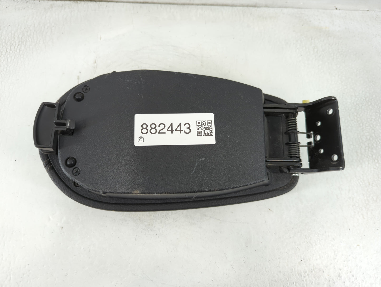 2013-2017 Hyundai Veloster Center Console Armrest Cover Lid P/N:161110 Fits Fits 2013 2014 2015 2016 2017 OEM Used Auto Parts - Oemusedautoparts1.com
