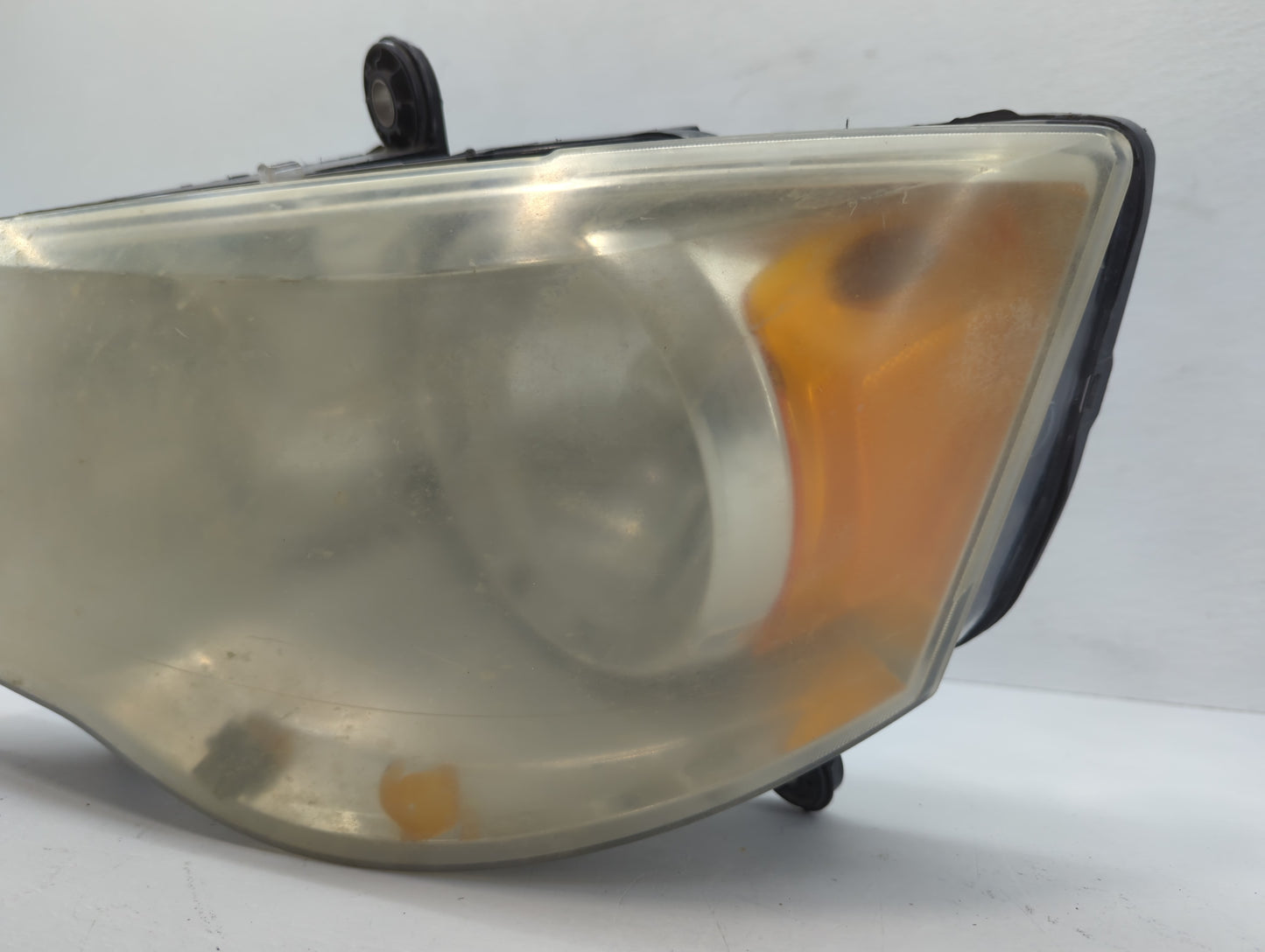 Dodge Caravan Driver Left Oem Head Light Headlight Lamp - Oemusedautoparts1.com