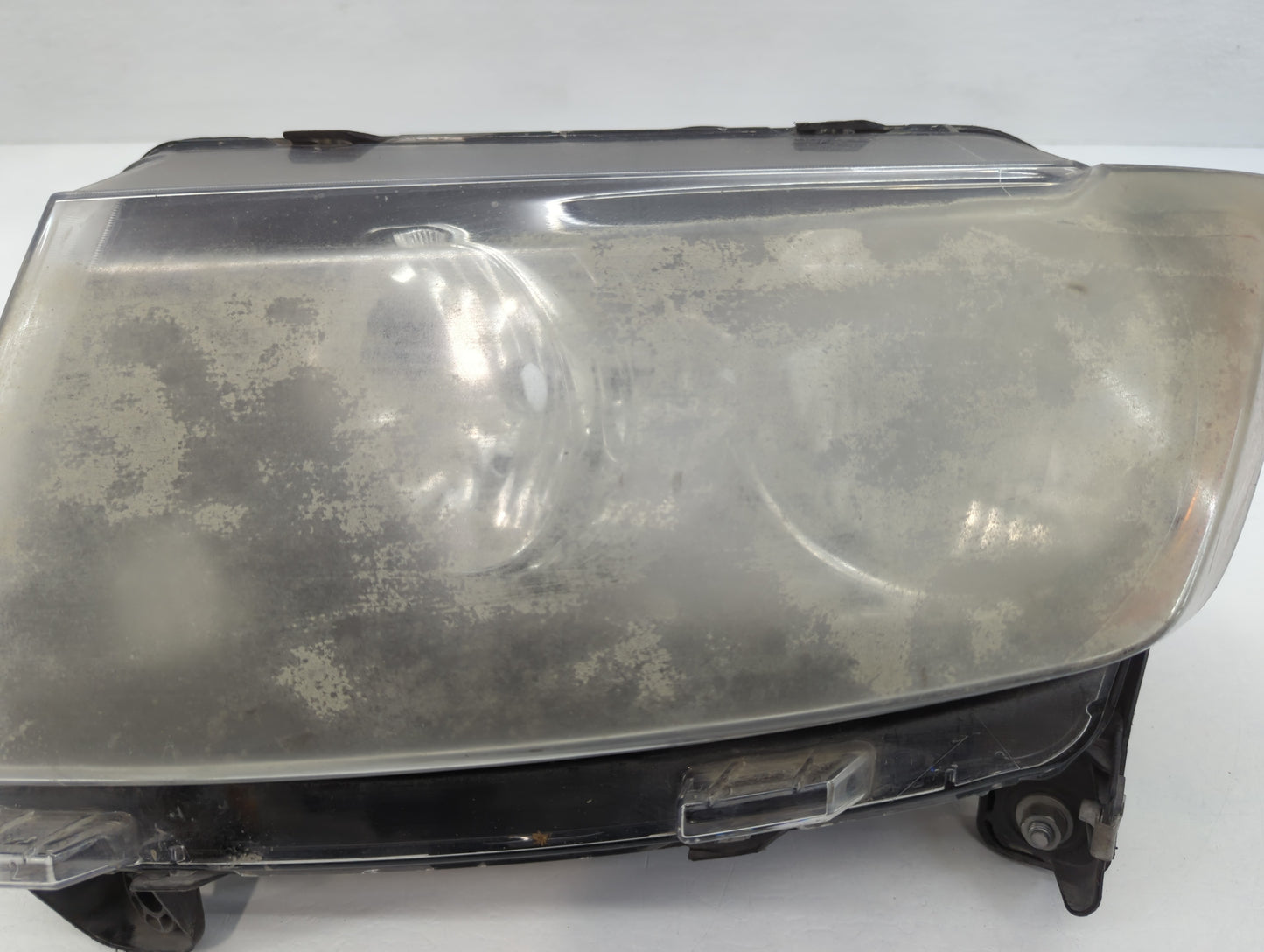 2014 Jeep Compass Driver Left Oem Head Light Headlight Lamp - Oemusedautoparts1.com