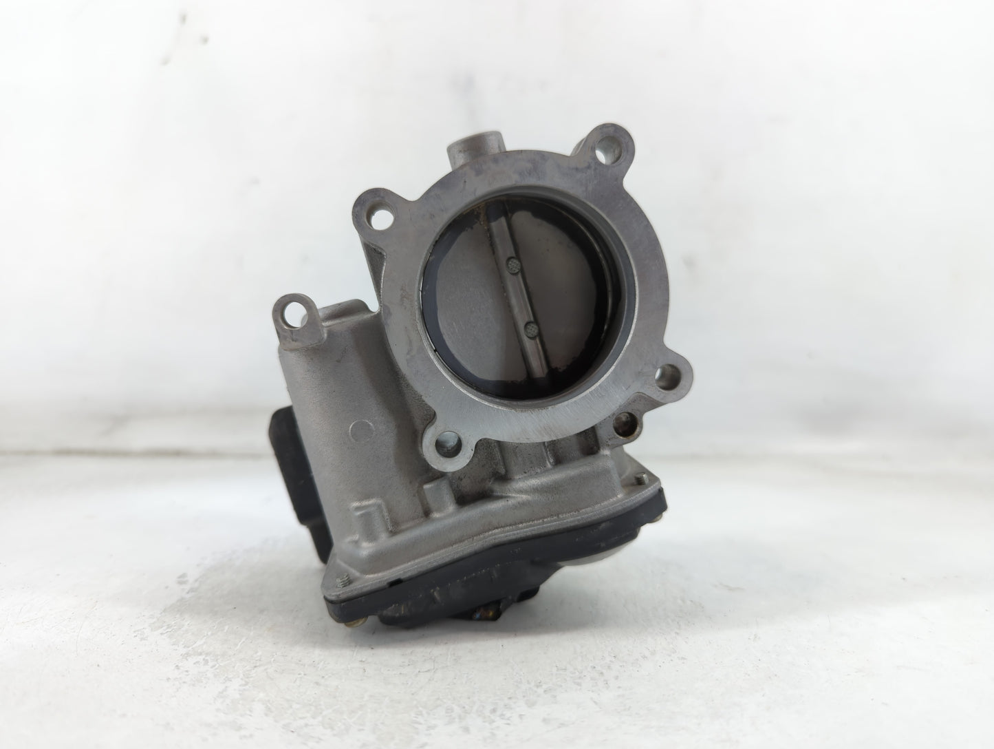 2019-2022 Mazda 3 Throttle Body P/N:5E1800542 Fits Fits 2018 2019 2020 2021 2022 OEM Used Auto Parts - Oemusedautoparts1.com