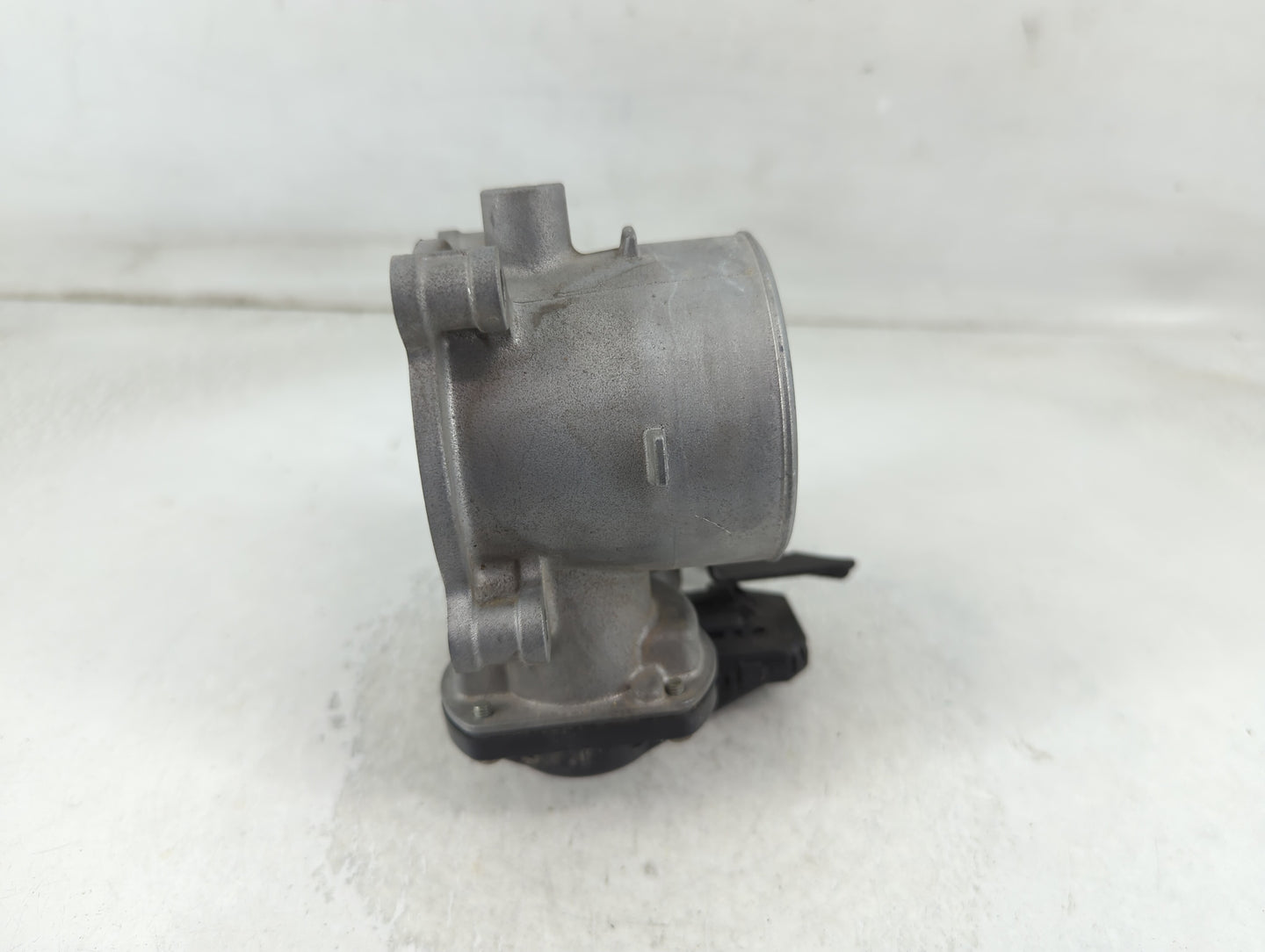 2019-2022 Mazda 3 Throttle Body P/N:5E1800542 Fits Fits 2018 2019 2020 2021 2022 OEM Used Auto Parts - Oemusedautoparts1.com