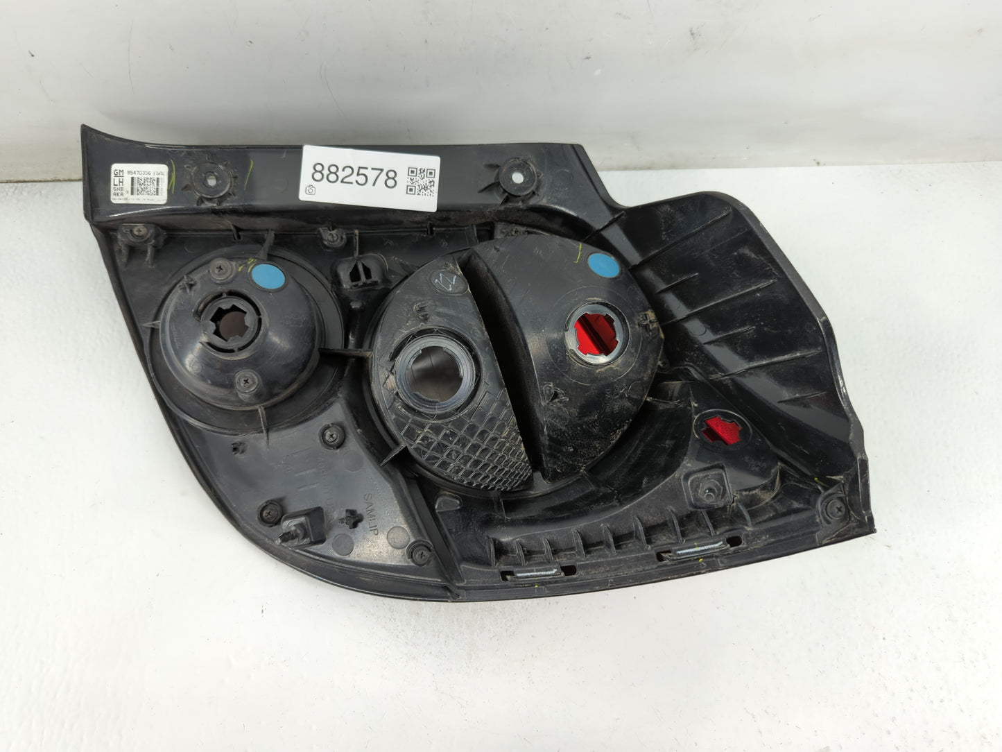 2012-2016 Chevrolet Sonic Tail Light Assembly Driver Left OEM P/N:95470356 Fits Fits 2012 2013 2014 2015 2016 OEM Used Auto Parts - Oemusedautoparts1.com