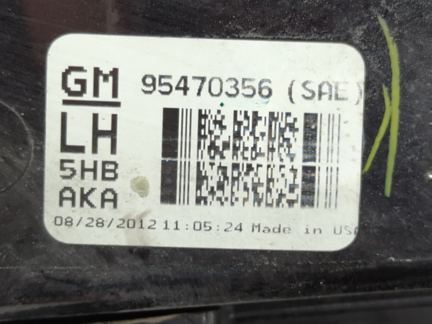 2012-2016 Chevrolet Sonic Tail Light Assembly Driver Left OEM P/N:95470356 Fits Fits 2012 2013 2014 2015 2016 OEM Used Auto Parts - Oemusedautoparts1.com