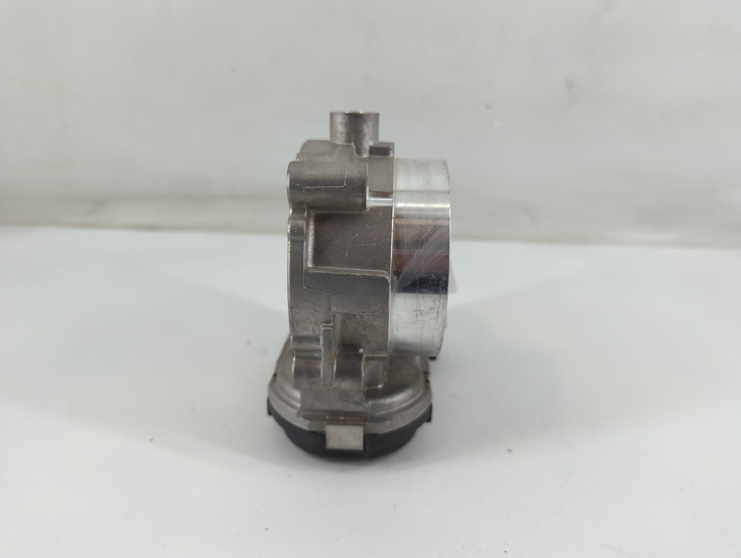 2011-2022 Chrysler 300 Throttle Body P/N:05184349ac Fits Fits 2011 2012 2013 2014 2015 2016 2017 2018 2019 2020 2021 2022 OEM Used Auto Parts