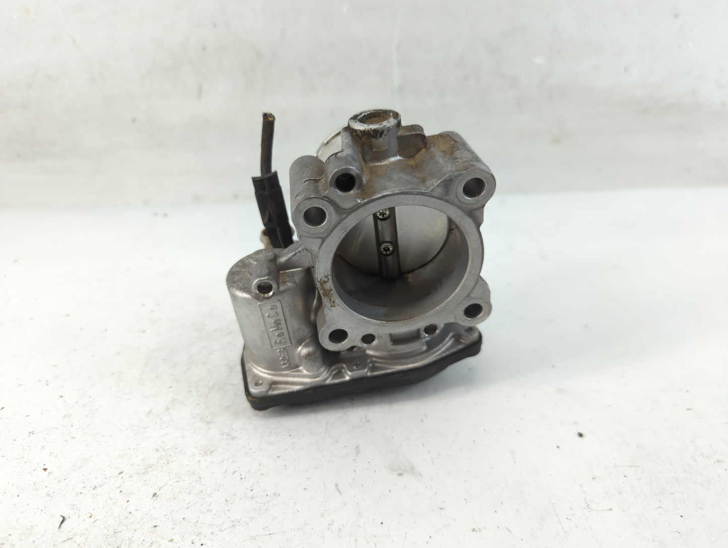 2014-2020 Ford Fusion Throttle Body P/N:B16 200 4652 DS7G-9F991-BB Fits Fits 2014 2015 2016 2017 2018 2019 2020 OEM Used Auto Parts