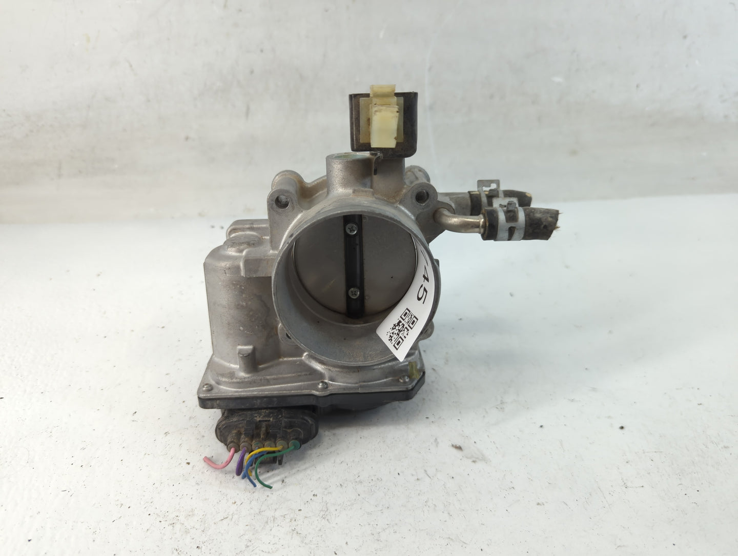 2009-2018 Toyota Rav4 Throttle Body P/N:22030-36010 Fits Fits 2009 2010 2011 2012 2013 2014 2015 2016 2017 2018 2019 OEM Used Auto Parts - Oemusedautoparts1.com