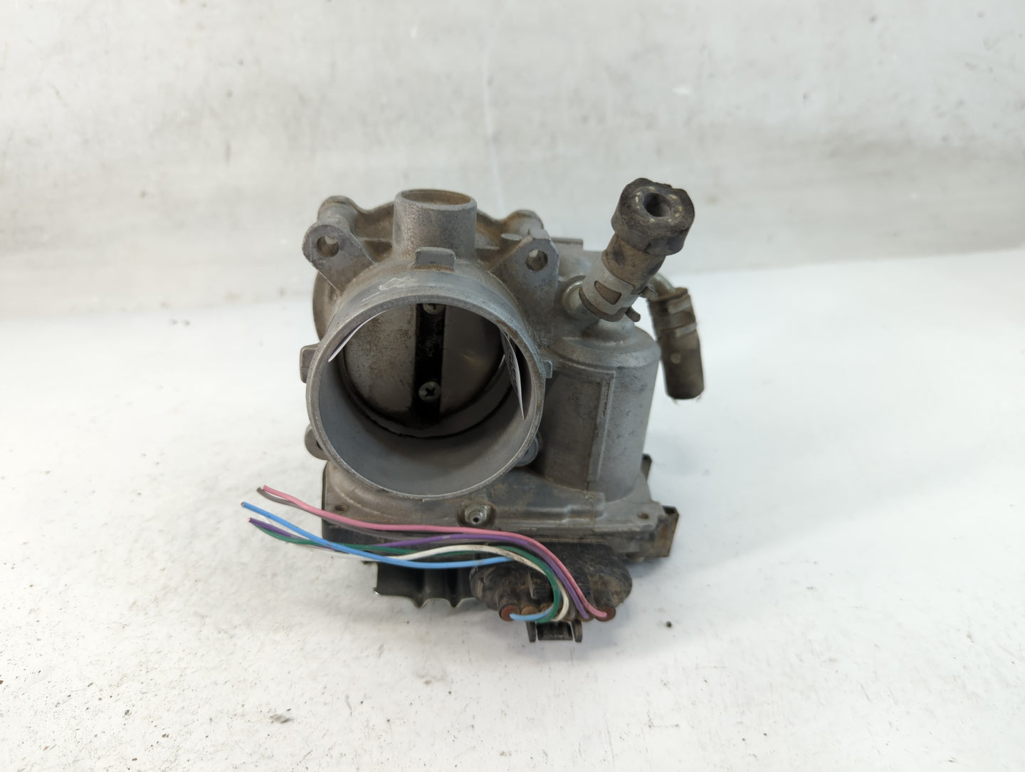 2013-2017 Mitsubishi Outlander Sport Throttle Body Fits Fits 2013 2014 2015 2016 2017 OEM Used Auto Parts - Oemusedautoparts1.com
