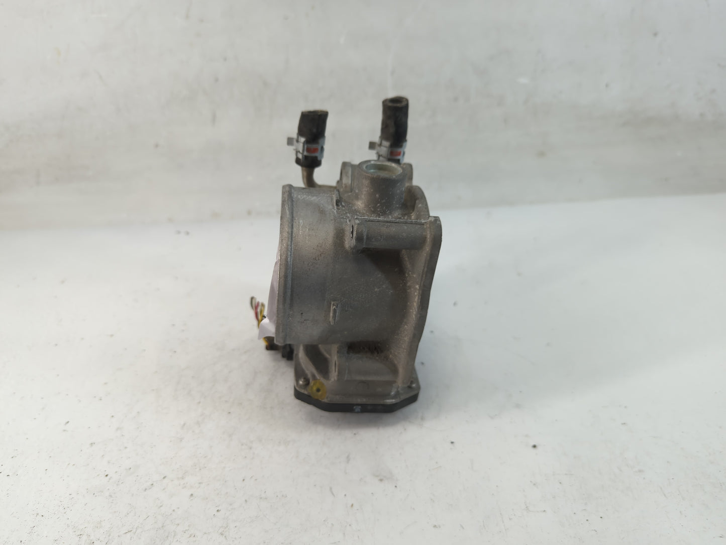 2007-2018 Lexus Es350 Throttle Body P/N:22030-0P050 Fits OEM Used Auto Parts