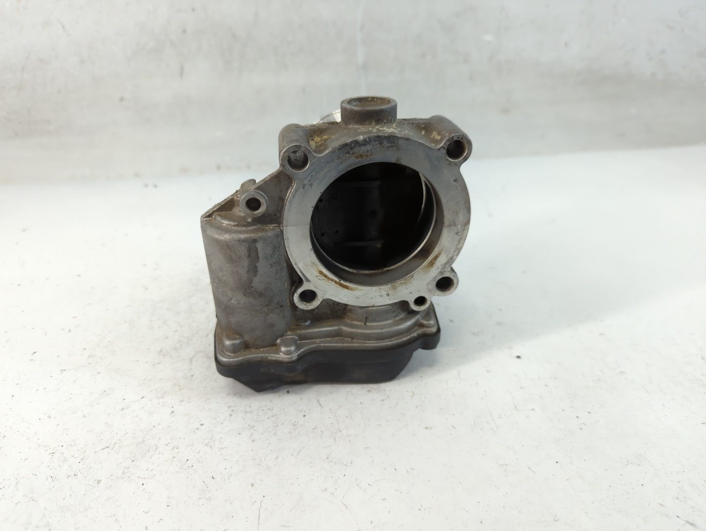 2012-2014 Volkswagen Beetle Throttle Body P/N:A2C53390403 06F 133 062 Q Fits OEM Used Auto Parts - Oemusedautoparts1.com