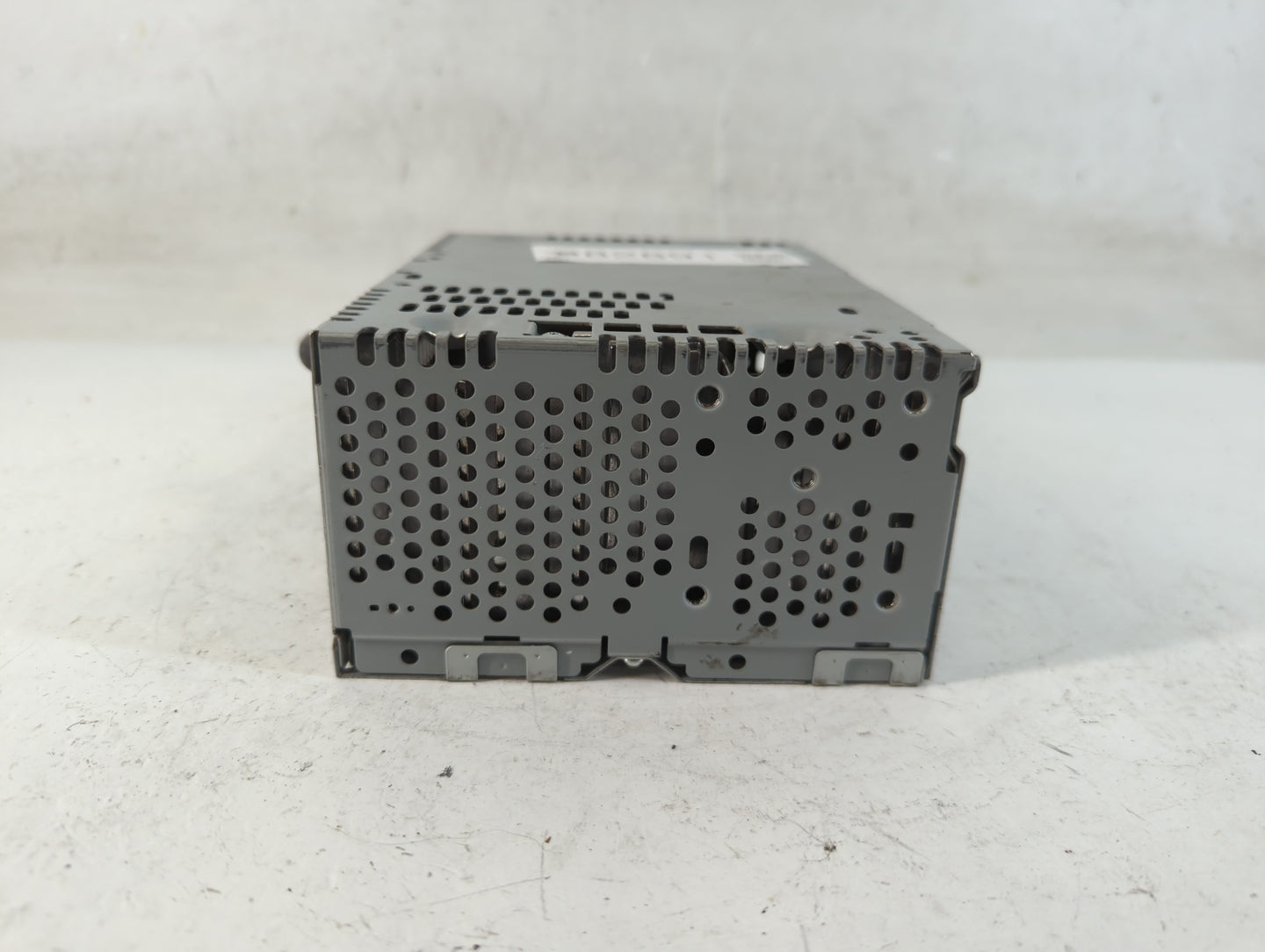2018 Ford Explorer Radio AM FM Cd Player Receiver Replacement P/N:JB5T-18D832-AB Fits OEM Used Auto Parts - Oemusedautoparts1.com