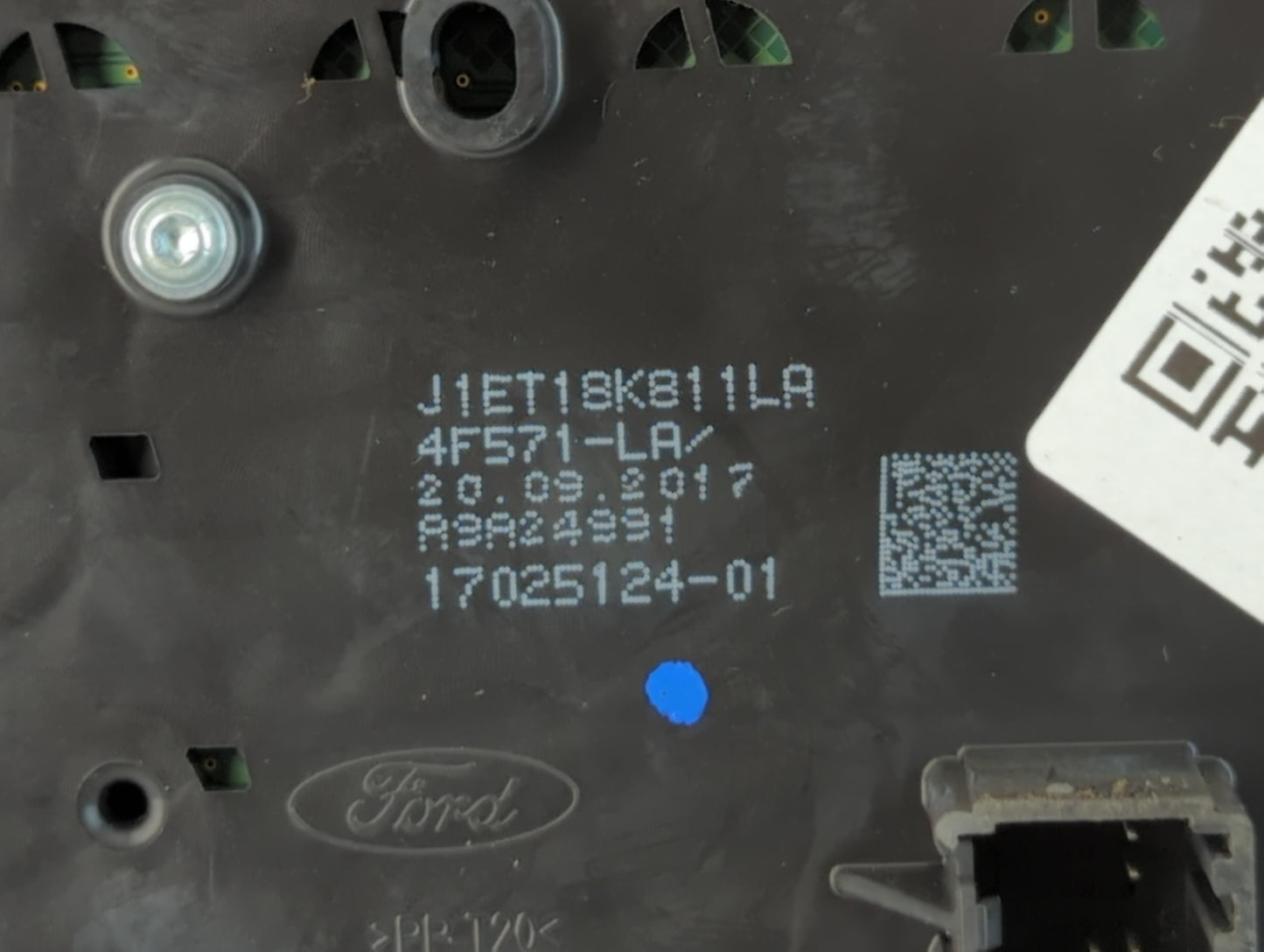 2012-2018 Ford Focus Radio AM FM Cd Player Receiver Replacement P/N:J1ET 18K811 LA Fits Fits 2012 2013 2014 2015 2016 2017 2018 OEM Used Auto Parts