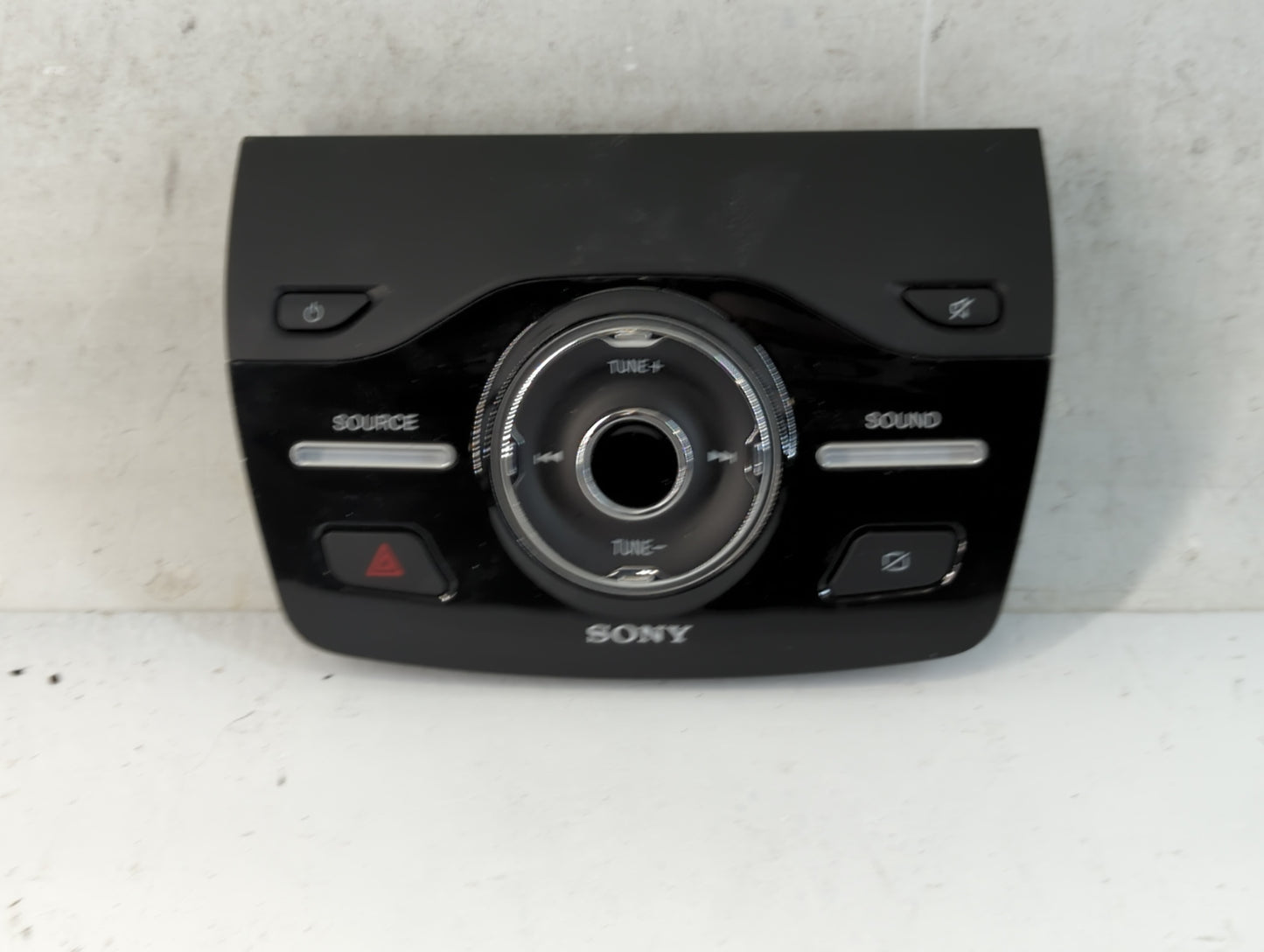 2017-2019 Ford Escape Radio AM FM Cd Player Receiver Replacement P/N:JJ5T-18K811-FA Fits Fits 2017 2018 2019 OEM Used Auto Parts