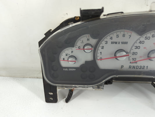 2004-2005 Mercury Mountaineer Instrument Cluster Speedometer Gauges Fits Fits 2004 2005 OEM Used Auto Parts