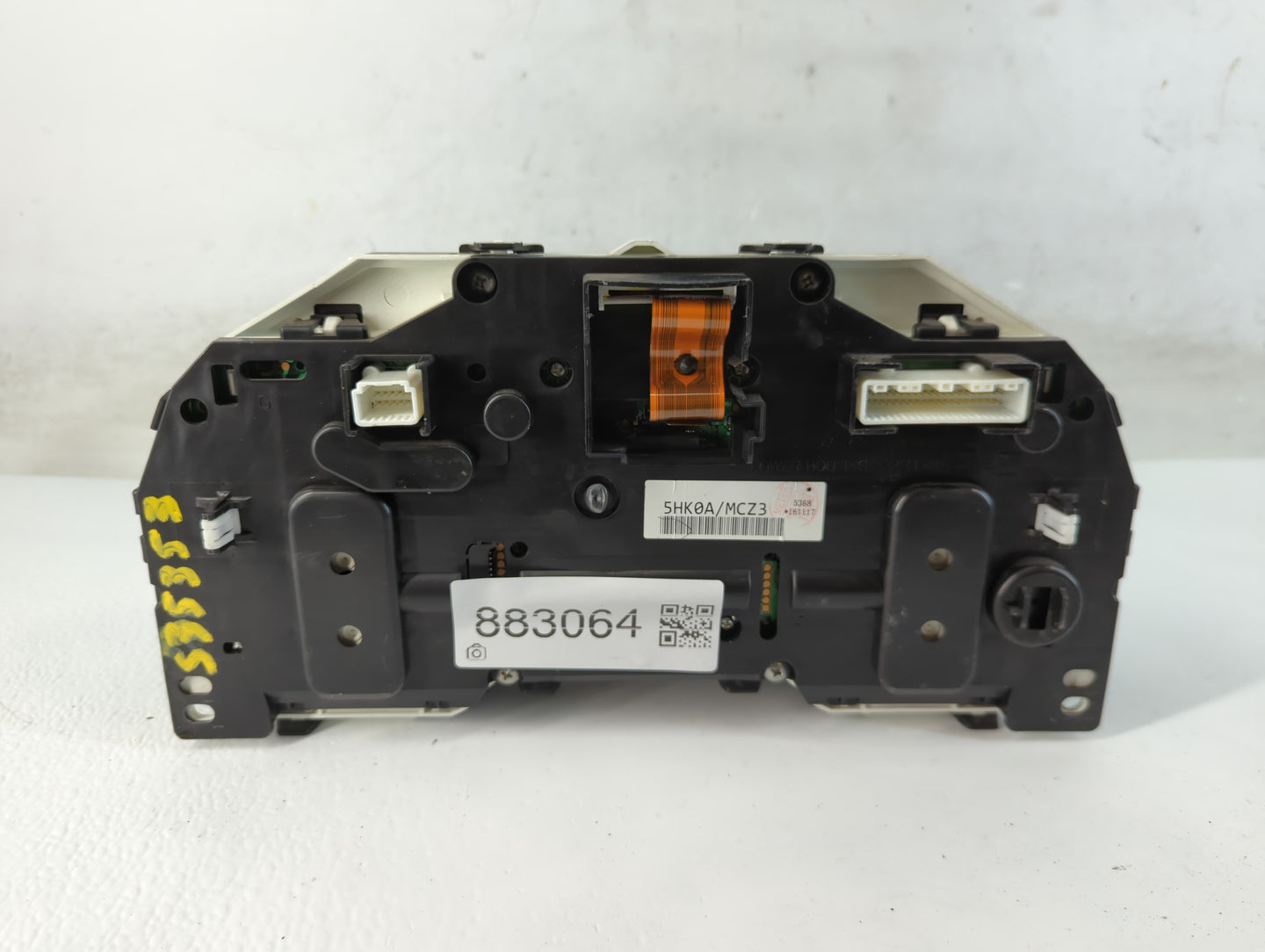 2017 Nissan Rogue Instrument Cluster Speedometer Gauges P/N:5HK0A/MCZ3 Fits OEM Used Auto Parts - Oemusedautoparts1.com