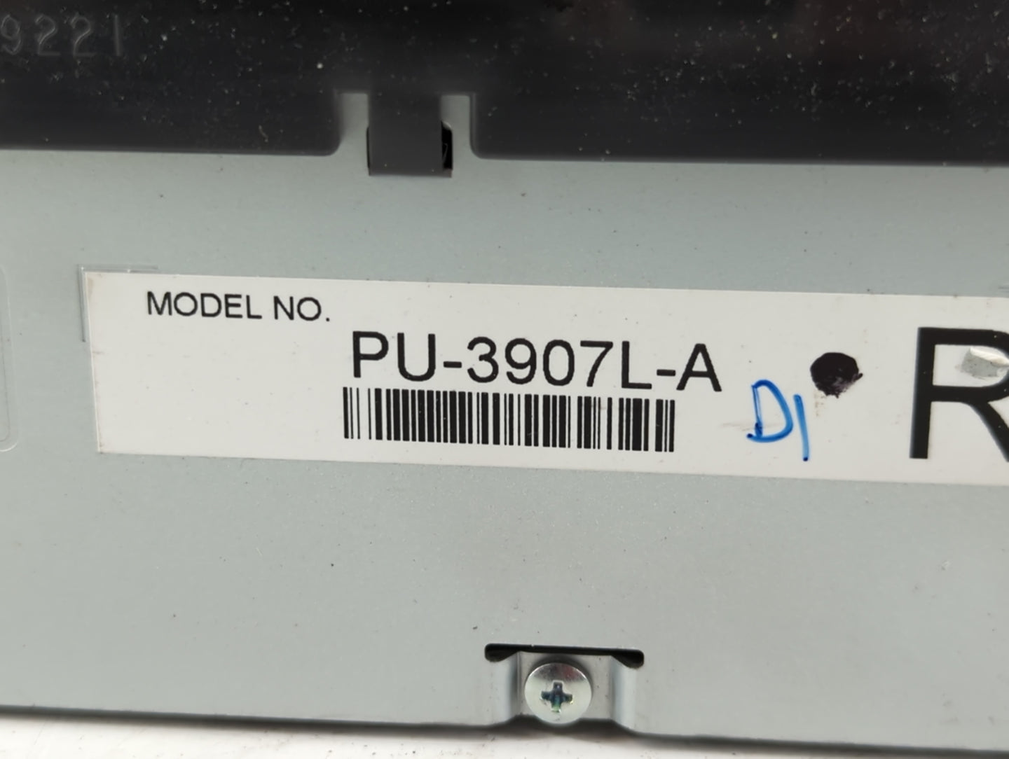 2012-2013 Ford Edge Radio AM FM Cd Player Receiver Replacement Fits Fits 2012 2013 OEM Used Auto Parts - Oemusedautoparts1.com