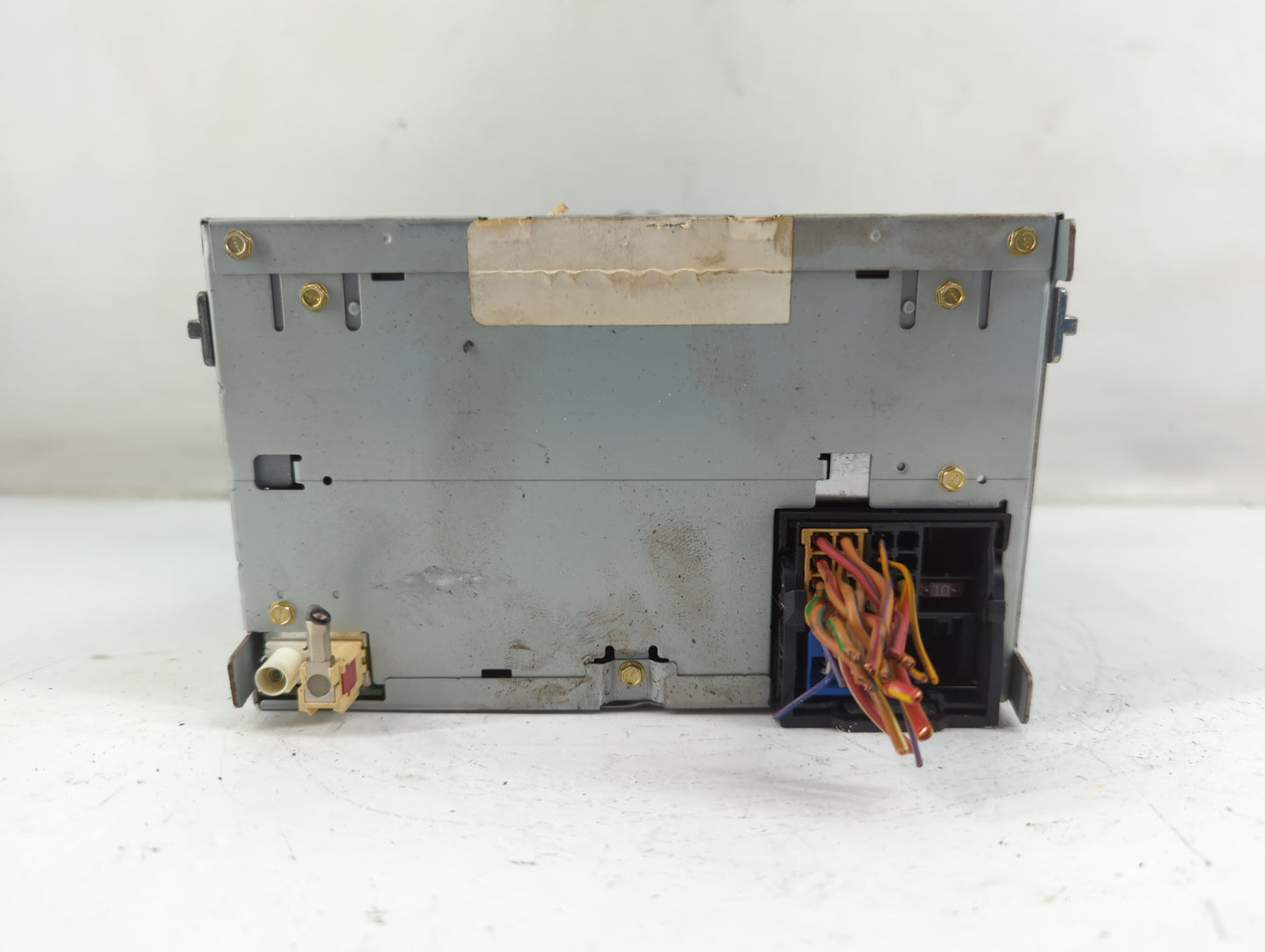 2005-2007 Volkswagen Jetta Radio AM FM Cd Player Receiver Replacement P/N:28032728 Fits Fits 2005 2006 2007 2008 2009 OEM Used Auto Parts - Oemusedautoparts1.com