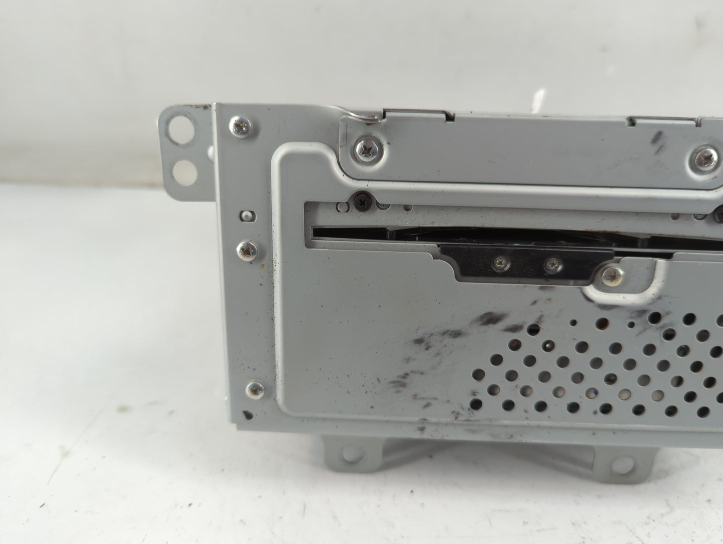 2012 Buick Lacrosse Radio AM FM Cd Player Receiver Replacement P/N:22854093 Fits Fits 2013 OEM Used Auto Parts - Oemusedautoparts1.com