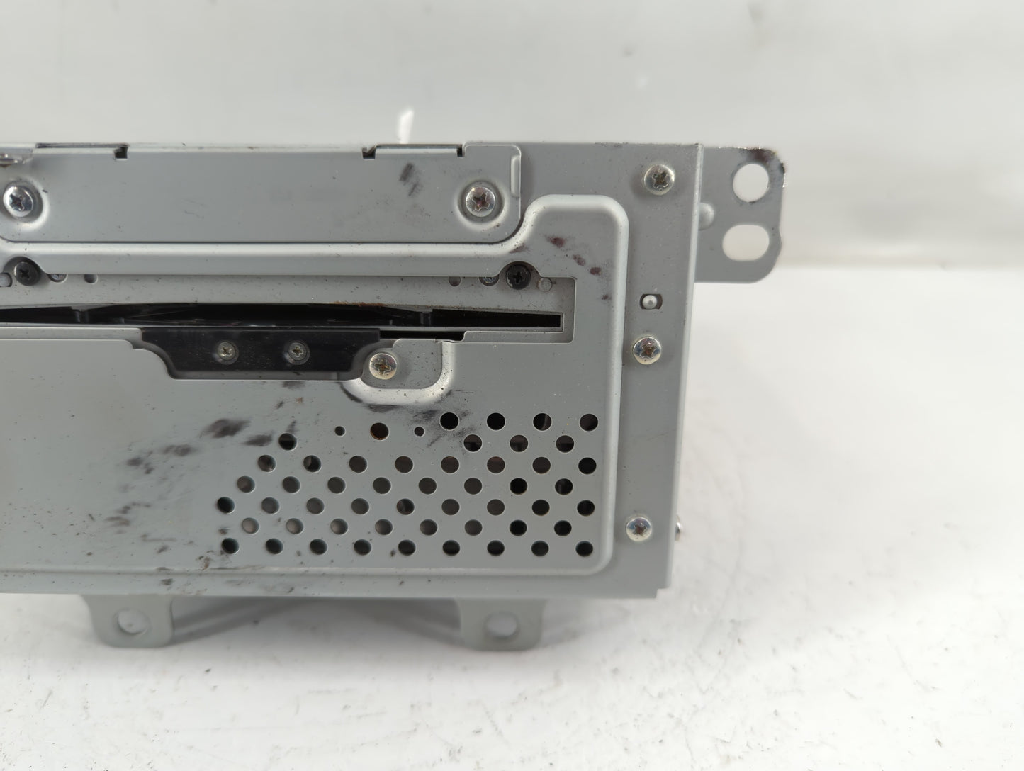 2012 Buick Lacrosse Radio AM FM Cd Player Receiver Replacement P/N:22854093 Fits Fits 2013 OEM Used Auto Parts - Oemusedautoparts1.com
