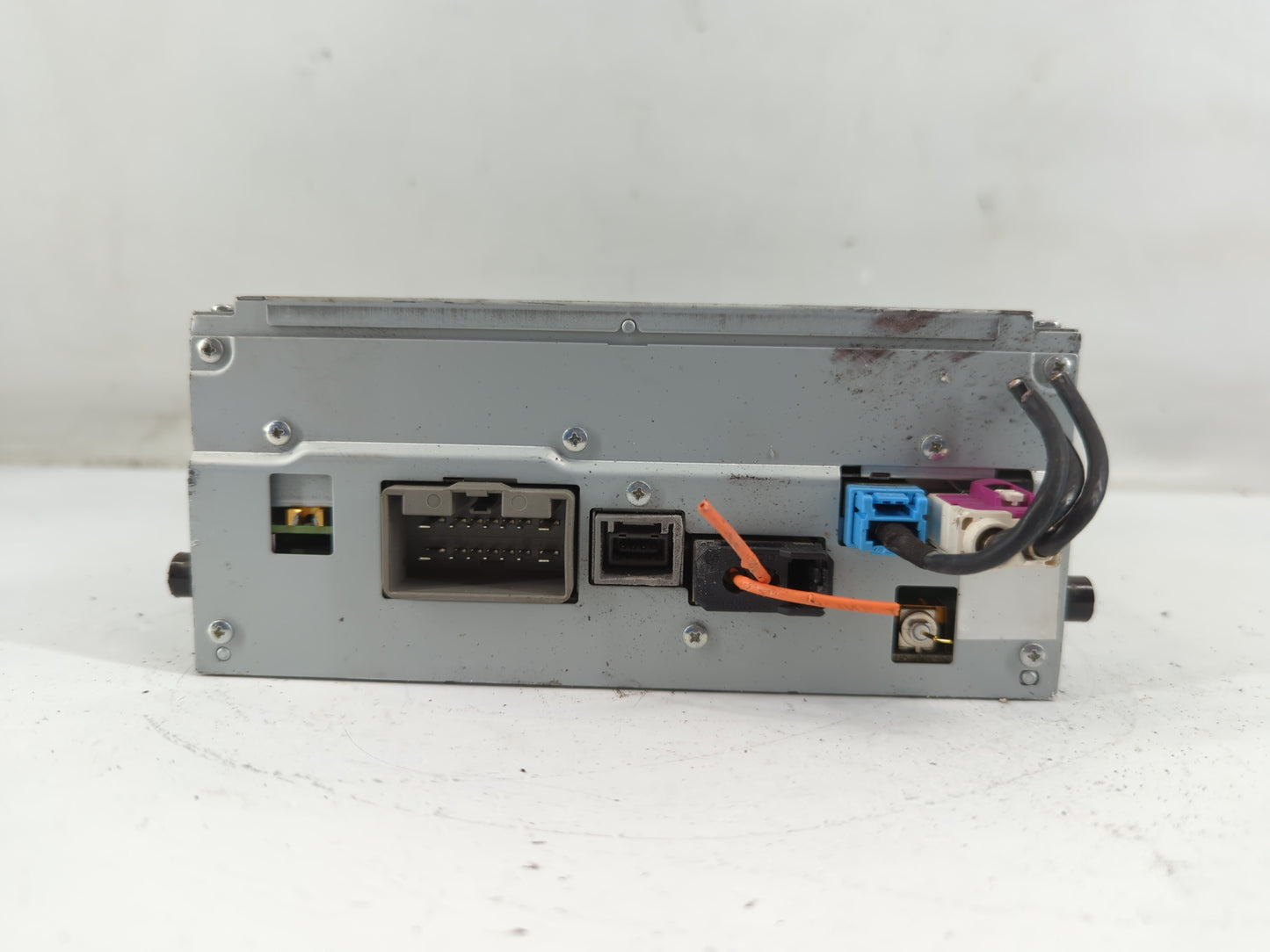 2010-2011 Jaguar Xj Radio AM FM Cd Player Receiver Replacement P/N:BF6N-18C815-JB 31328814 AA Fits Fits 2010 2011 OEM Used Auto Parts