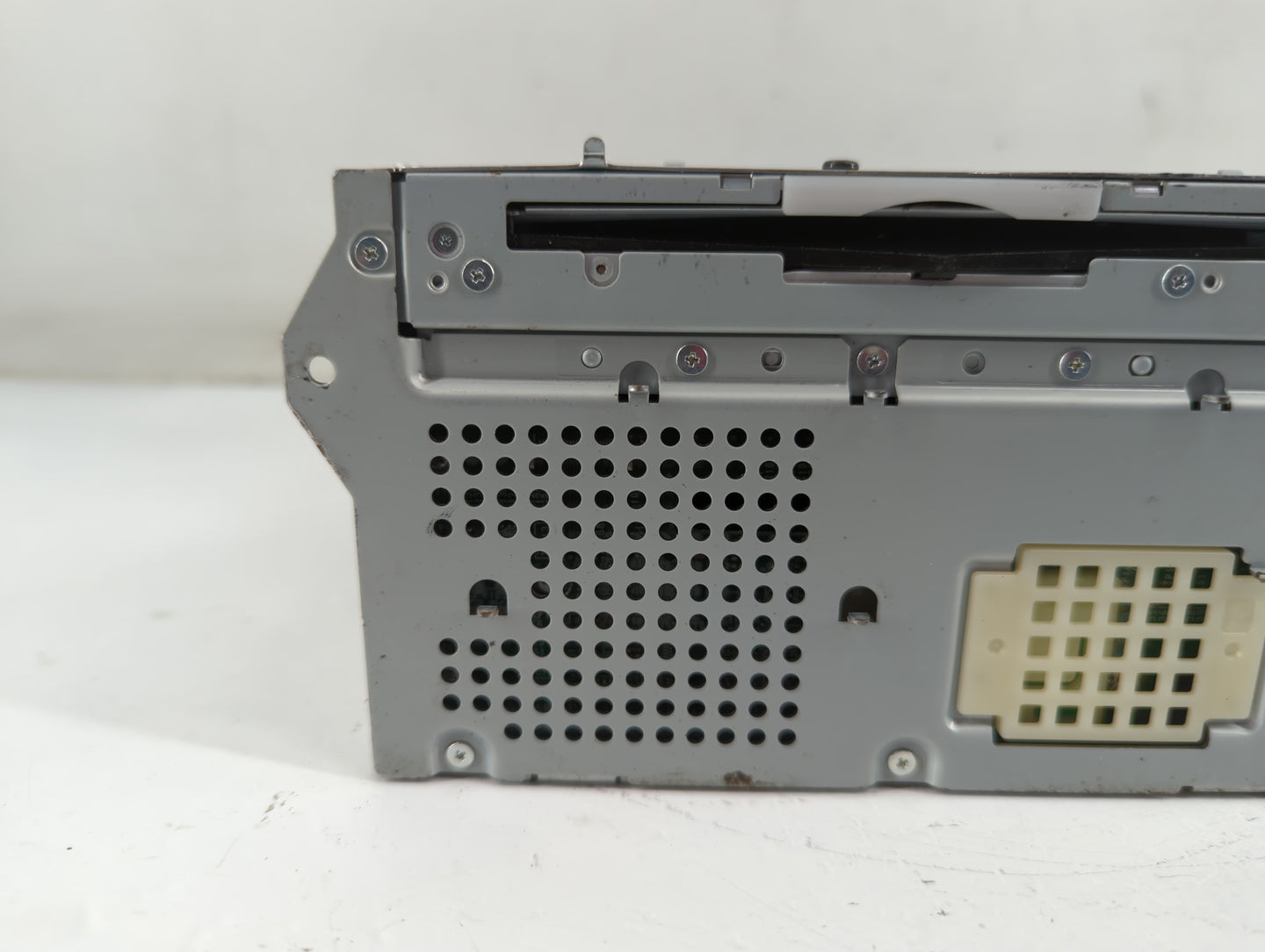 2014-2016 Infiniti Q70 Radio AM FM Cd Player Receiver Replacement P/N:9454045656 25915 1PP1B Fits Fits 2014 2015 2016 OEM Used Auto Parts - Oemusedautoparts1.com