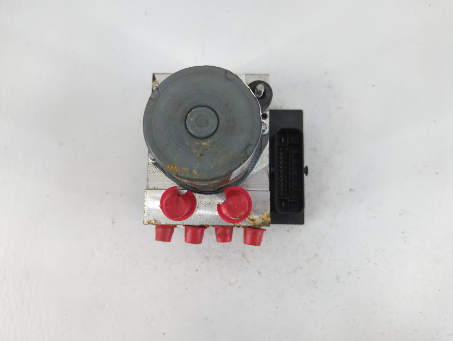 2010-2011 Land Rover Range Rover Sport ABS Pump Control Module Replacement P/N:0 265 236 276 Fits Fits 2010 2011 2012 OEM Used Auto Parts - Oemusedautoparts1.com