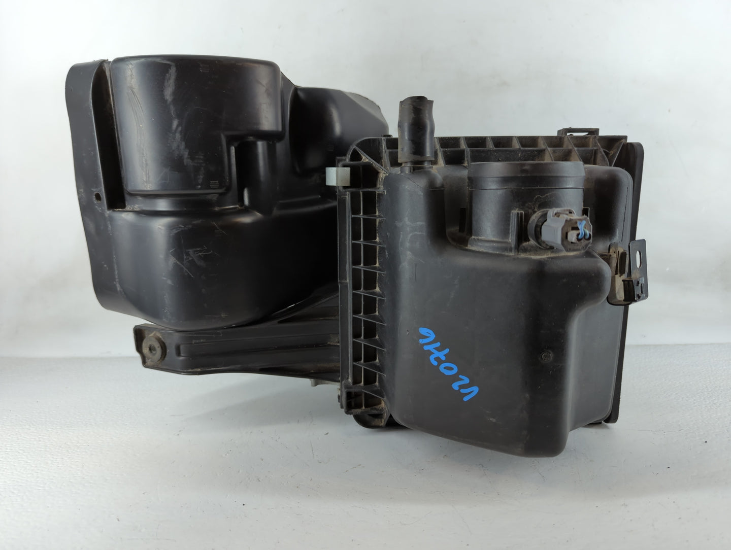 2009-2020 Dodge Journey Air Cleaner Intake-duct Hose Tube - Oemusedautoparts1.com