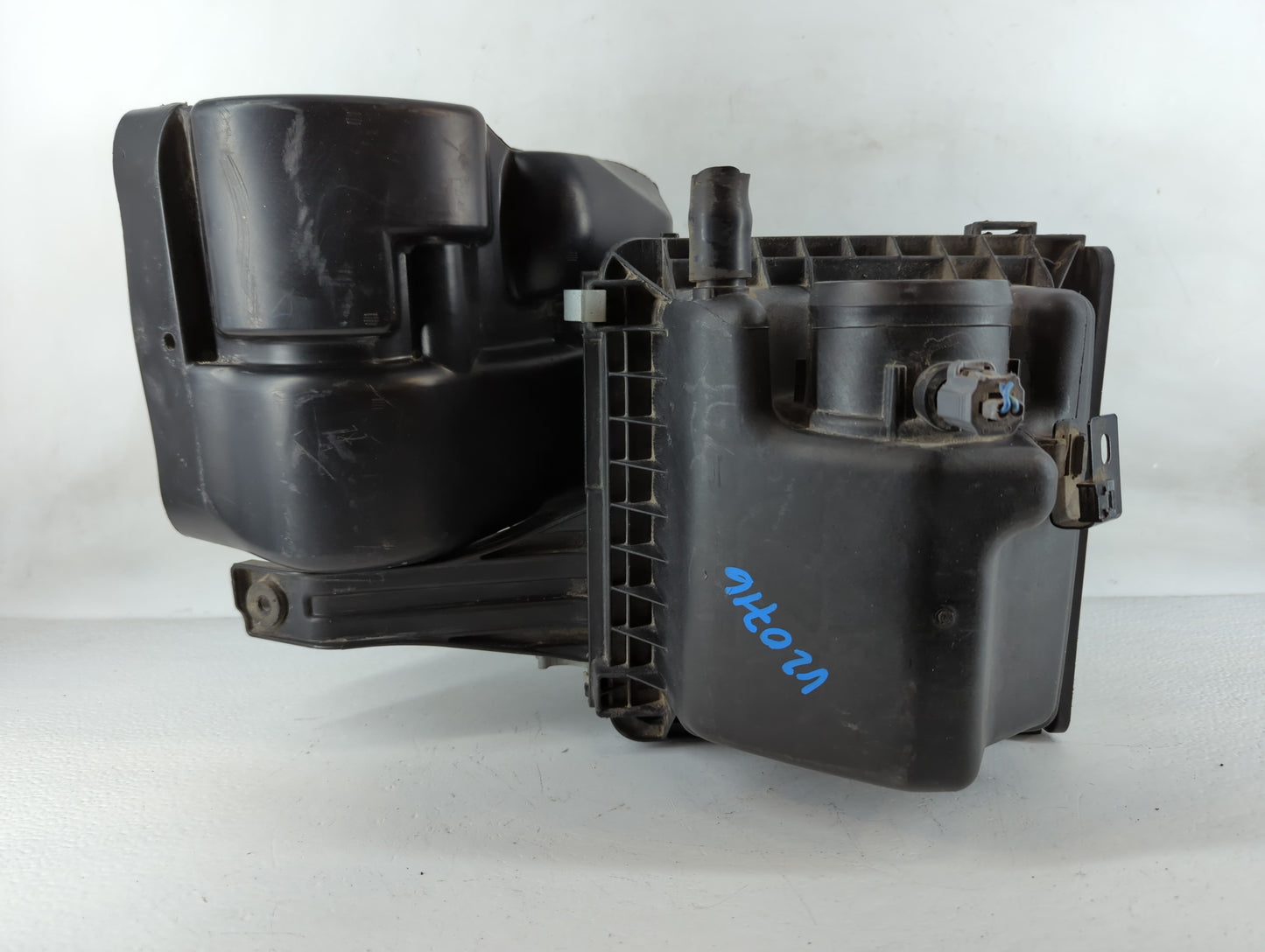 2009-2020 Dodge Journey Air Cleaner Intake-duct Hose Tube - Oemusedautoparts1.com