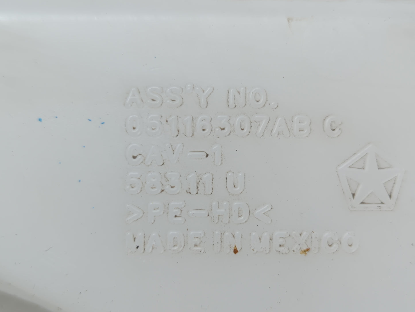 2017 Dodge Journey Windshield Washer Fluid Reservoir Bottle Oem - Oemusedautoparts1.com