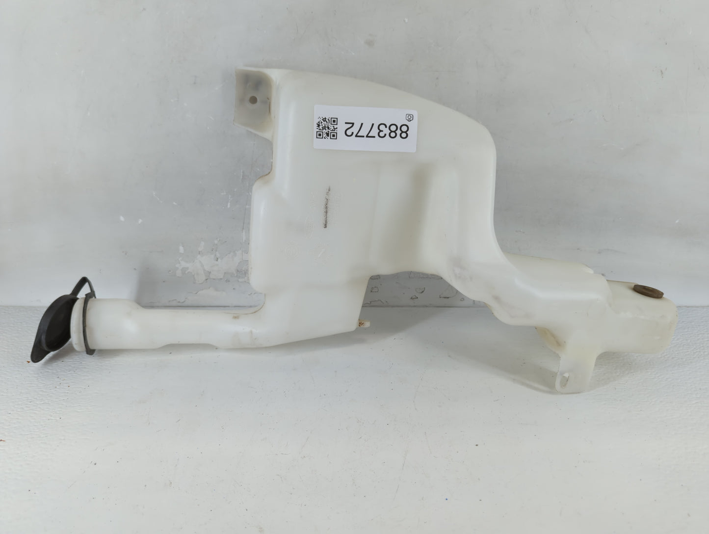 2011-2019 Ford Fiesta Windshield Washer Fluid Reservoir Bottle Oem - Oemusedautoparts1.com