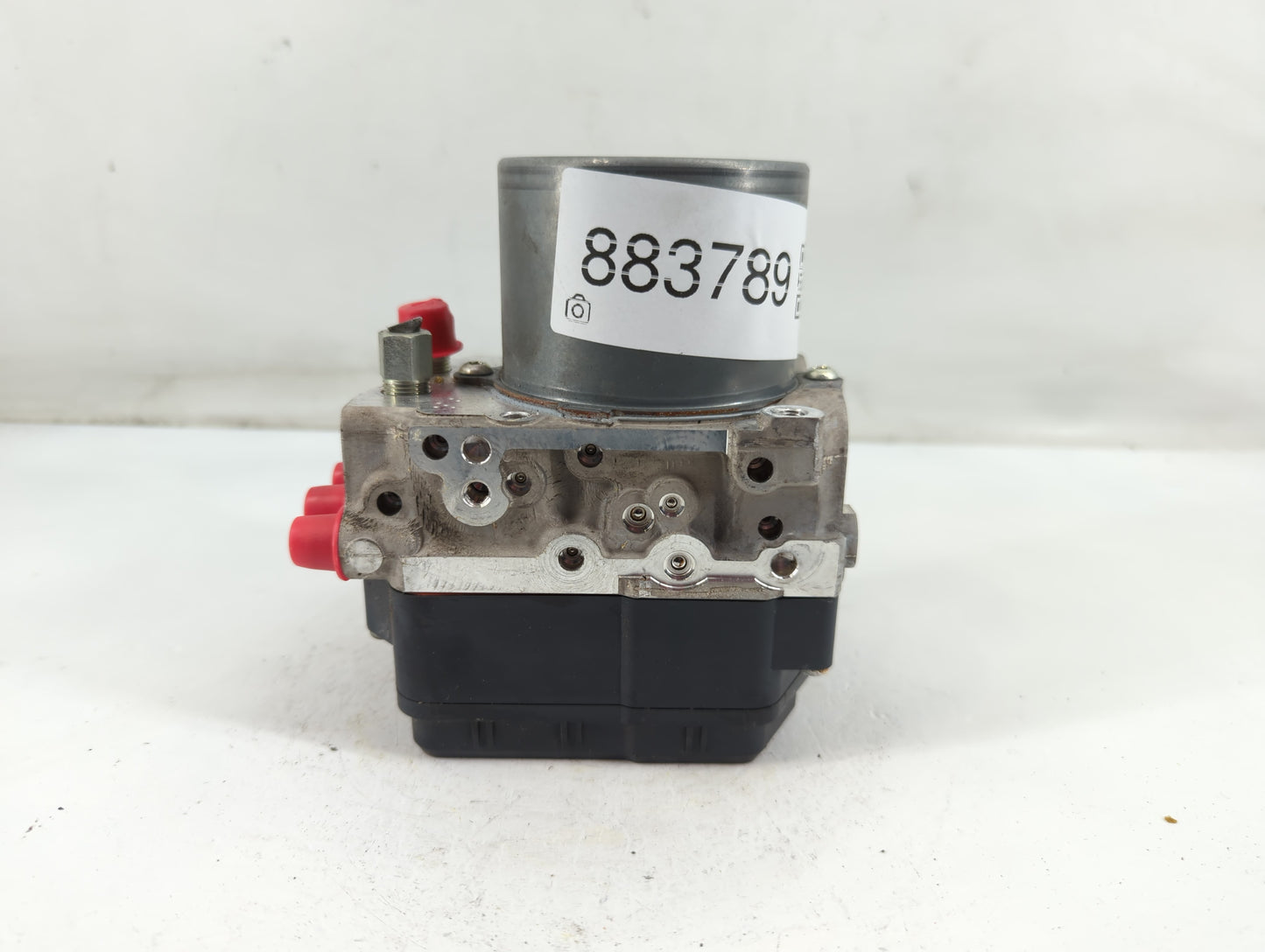 2014-2019 Infiniti Q70 ABS Pump Control Module Replacement P/N:133000-7290 47660 1MA0C Fits Fits 2014 2015 2016 2017 2018 2019 OEM Used Auto Parts