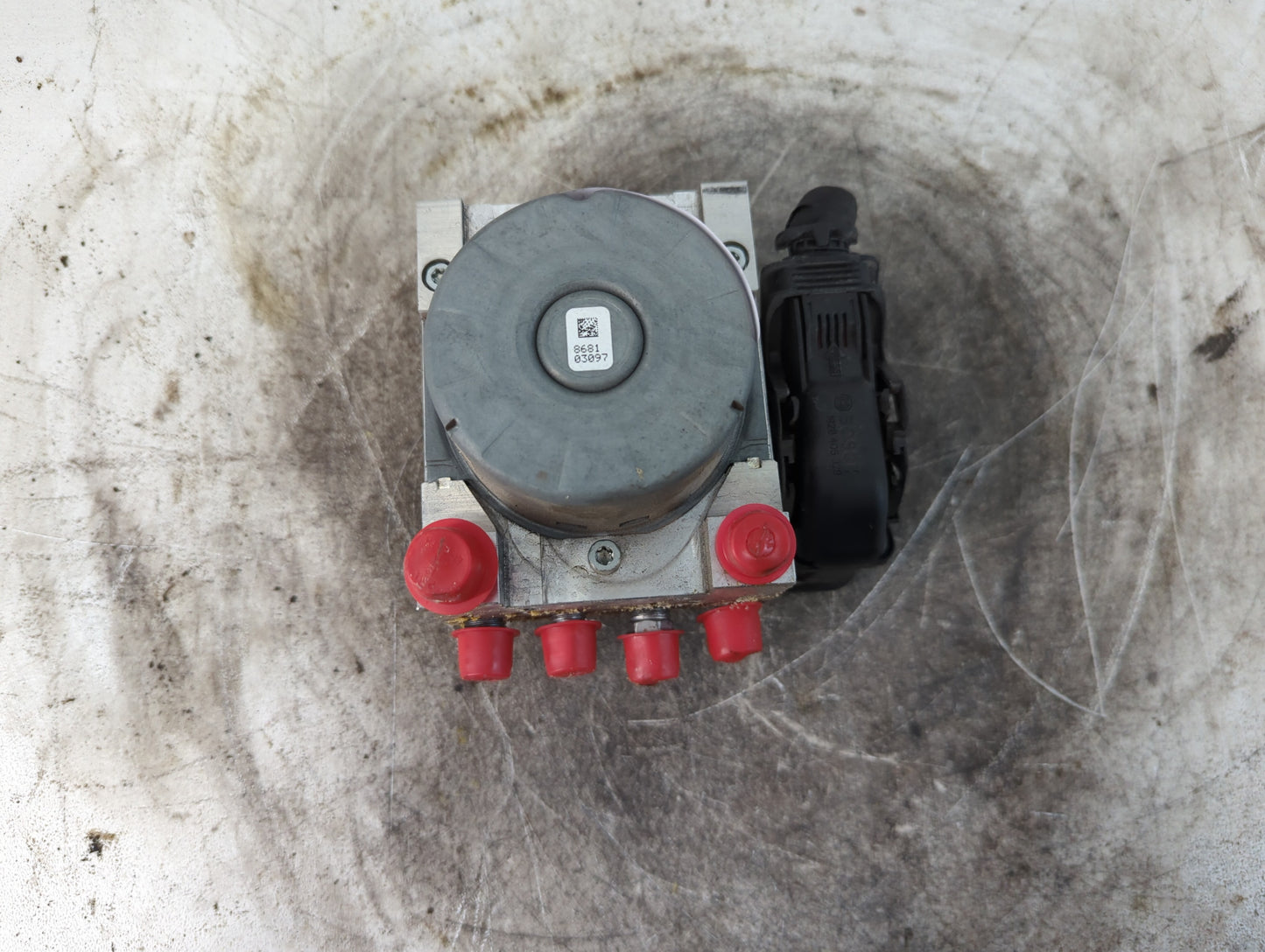 2018-2022 Dodge Challenger ABS Pump Control Module Replacement P/N:P68394697AD Fits Fits 2018 2019 2020 2021 2022 OEM Used Auto Parts