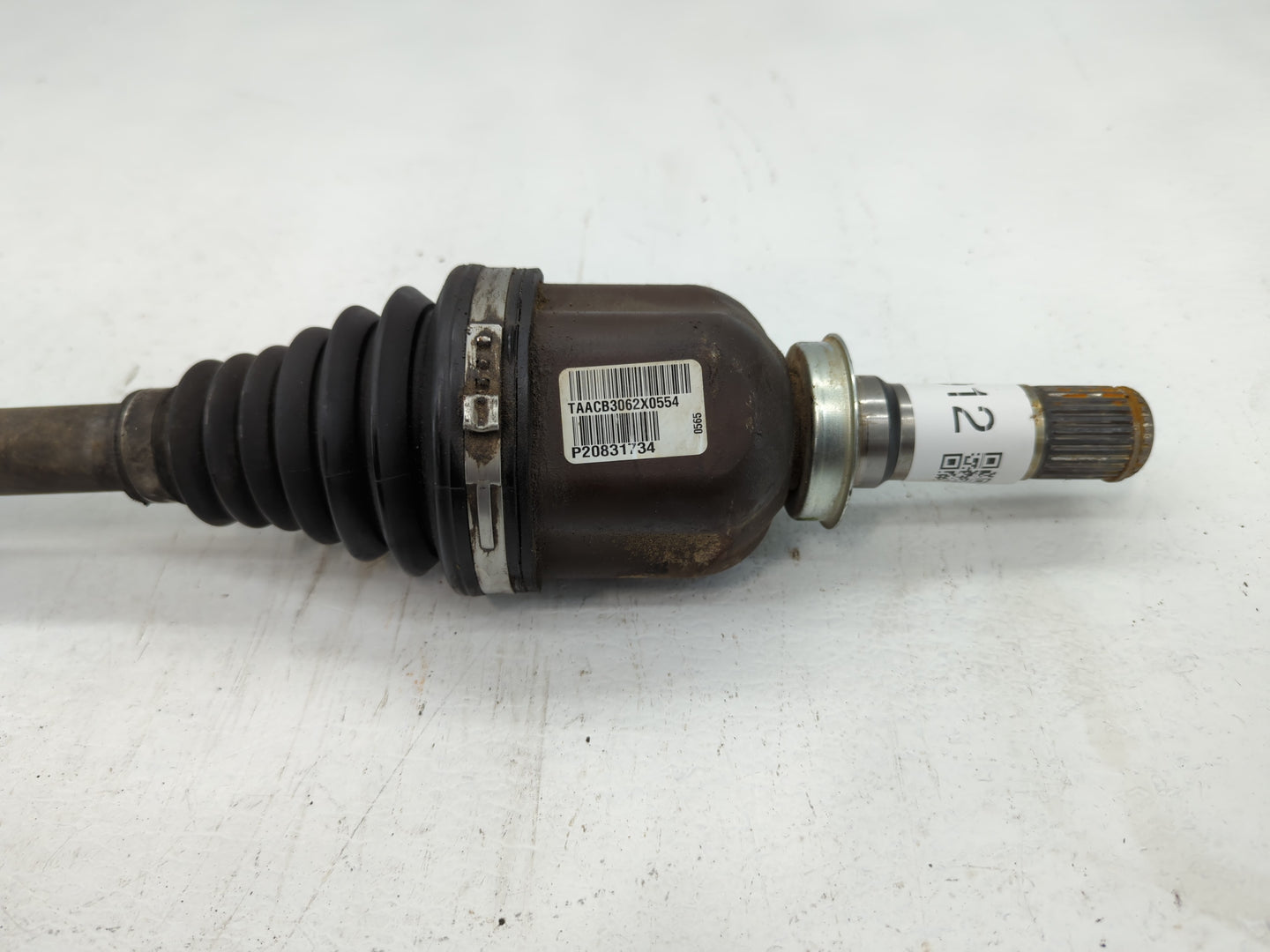 2012-2016 Chevrolet Impala Axle Shaft Front Driver Cv C/v - Oemusedautoparts1.com