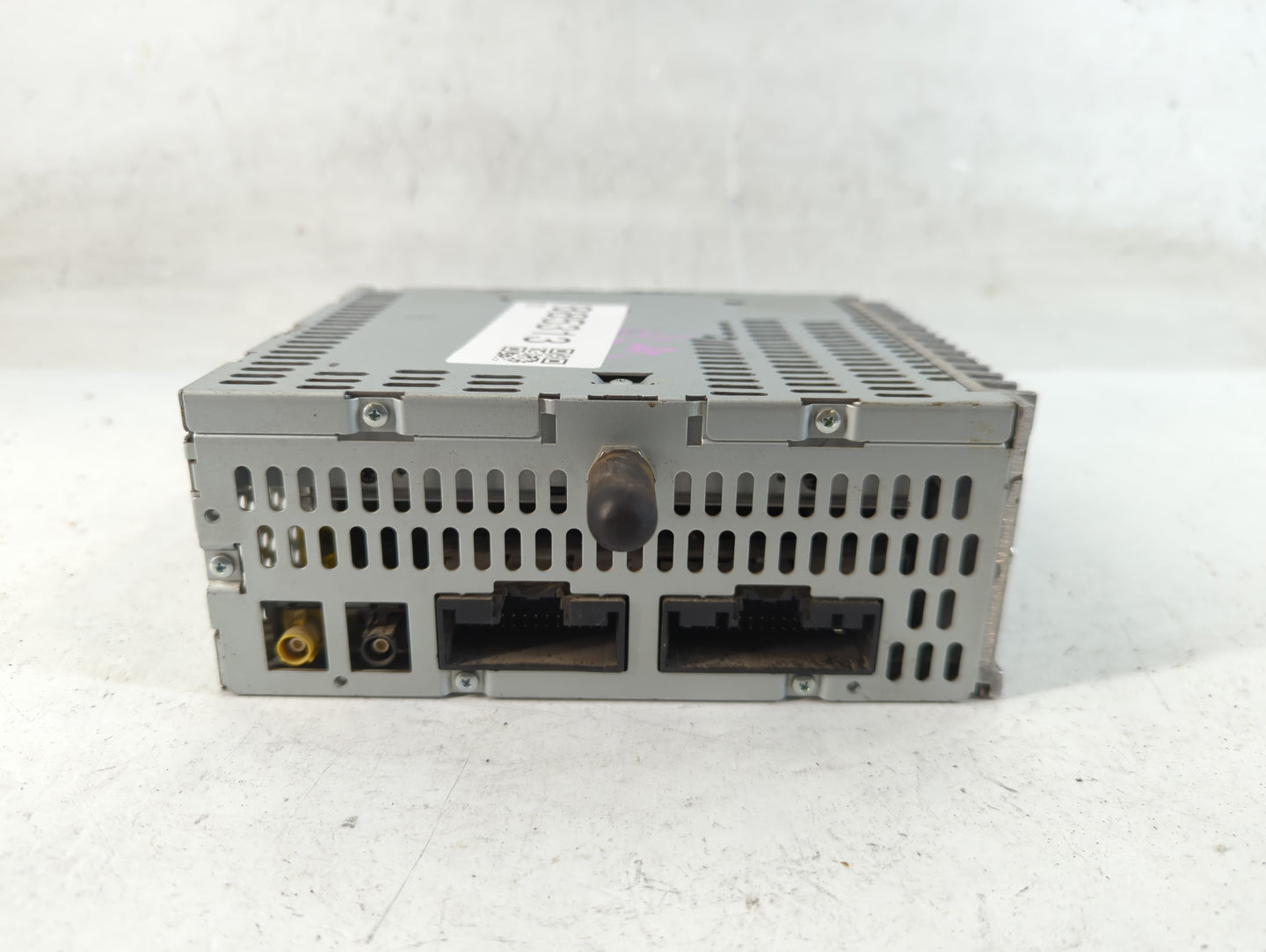2011-2011 Ford Explorer Radio Control Panel - Oemusedautoparts1.com