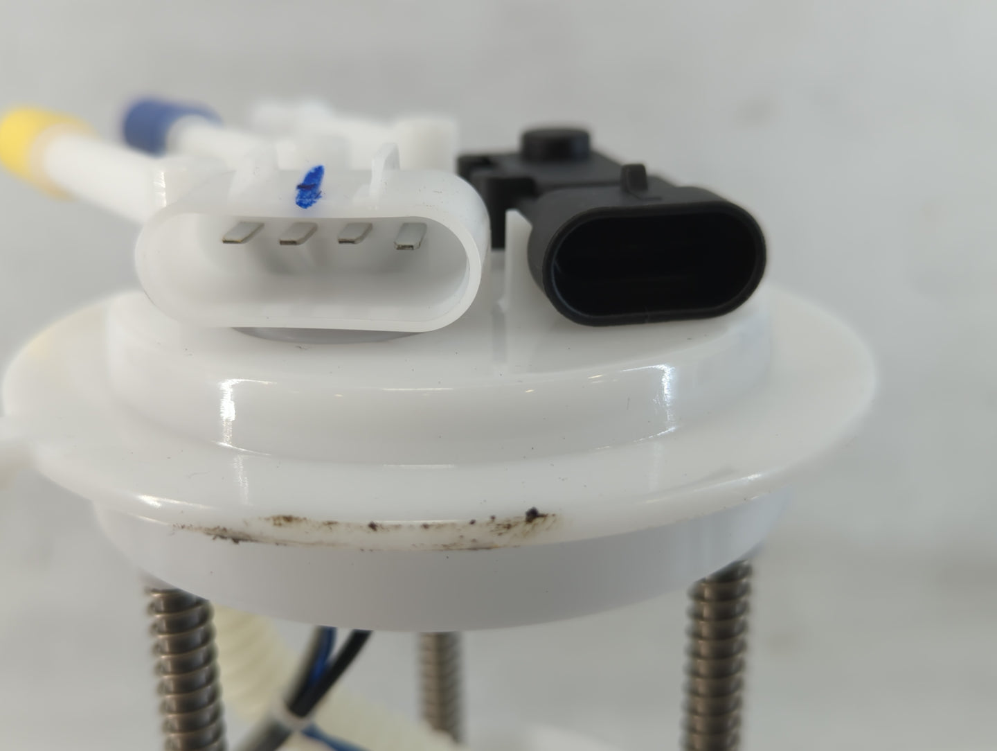 Gmc S10 Blazer Electrical Gas Fuel Pump Assembly - Oemusedautoparts1.com