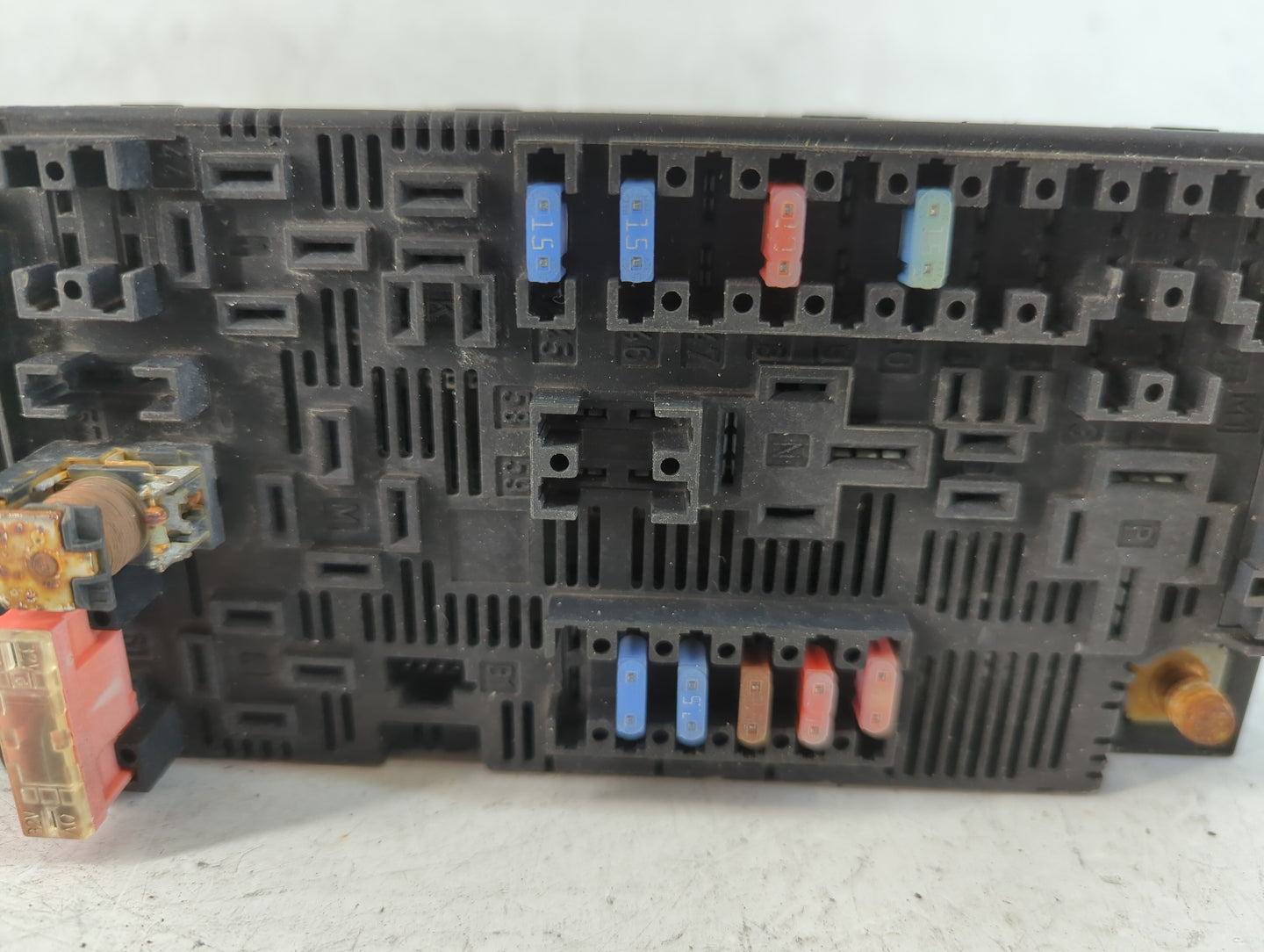 2007 Mercedes-Benz Eclass PCM Engine Control Computer ECU ECM PCU OEM P/N:2115456201 Fits Fits 2008 OEM Used Auto Parts - Oemusedautoparts1.com