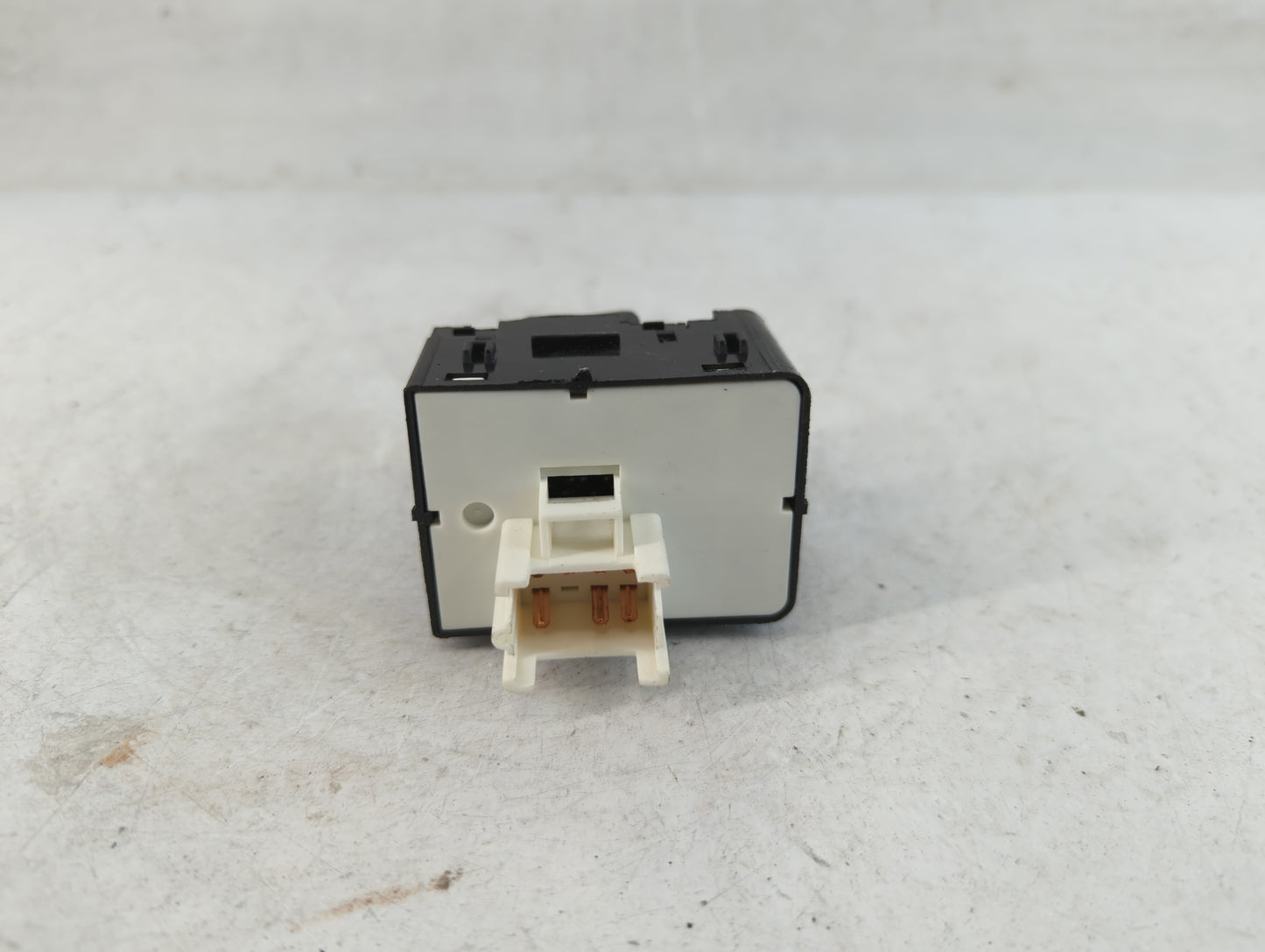 2000-2005 Chevrolet Venture Master Power Window Switch Replacement Driver Side Left Fits Fits 2000 2001 2002 2003 2004 2005 OEM Used Auto Parts