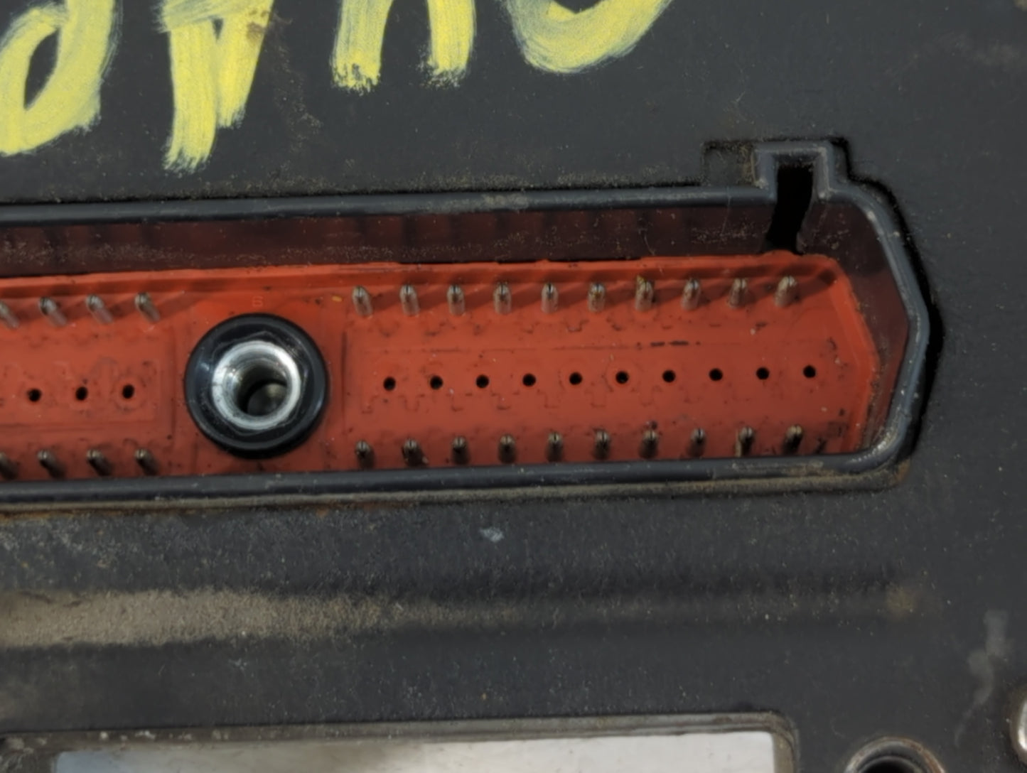 2000-2000 Chrysler Sebring Chassis Control Module Ccm Bcm Body Control - Oemusedautoparts1.com