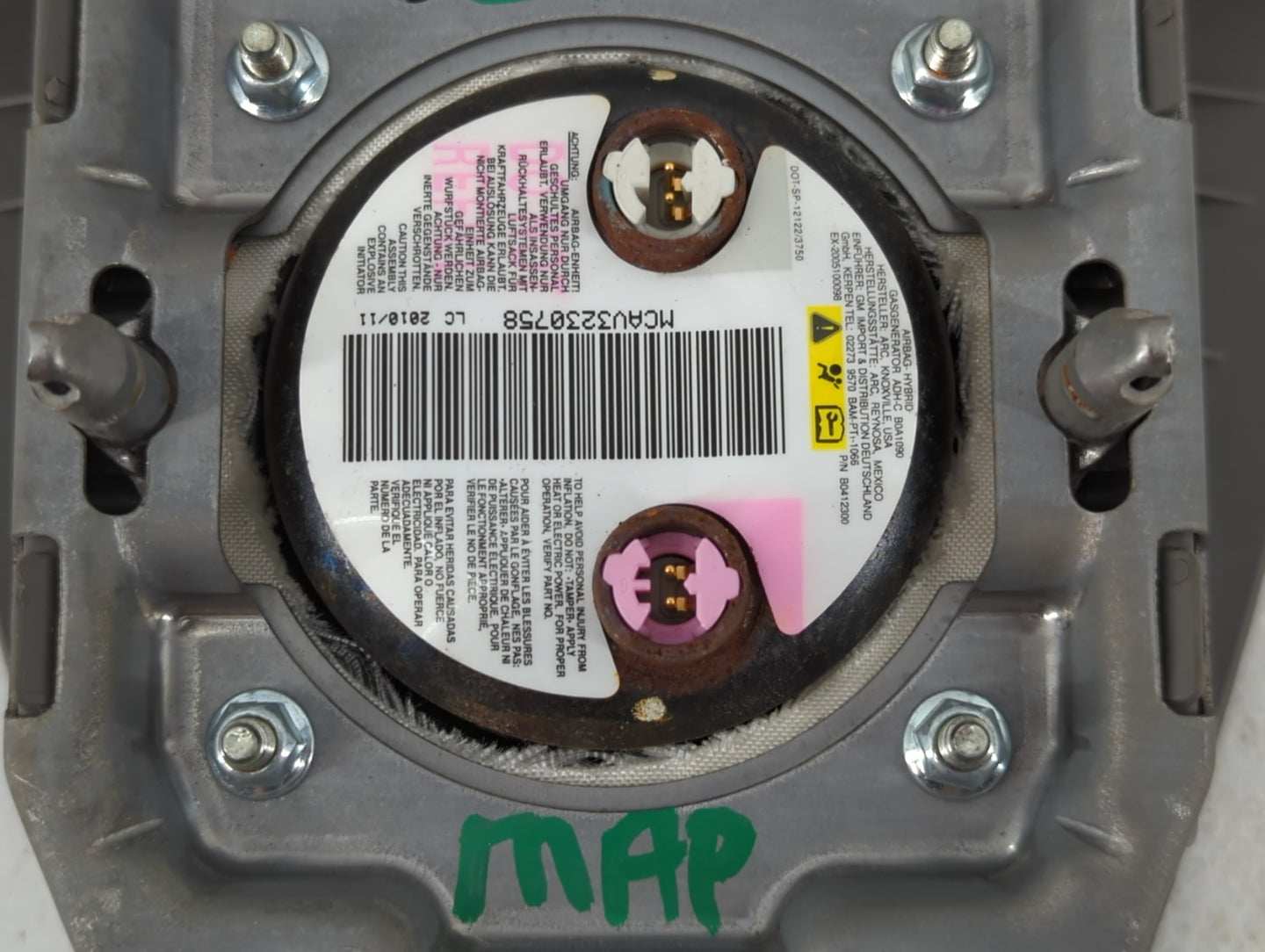 2009-2011 Chevrolet Traverse Air Bag Driver Left Steering Wheel Mounted Fits Fits 2009 2010 2011 OEM Used Auto Parts - Oemusedautoparts1.com