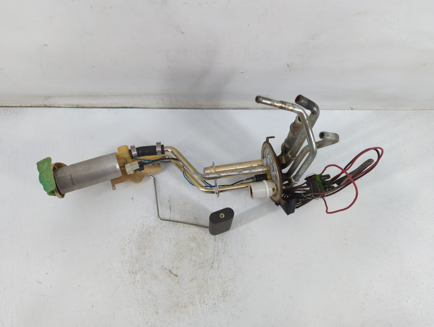 Chevrolet C1500 Electrical Gas Fuel Pump Assembly - Oemusedautoparts1.com