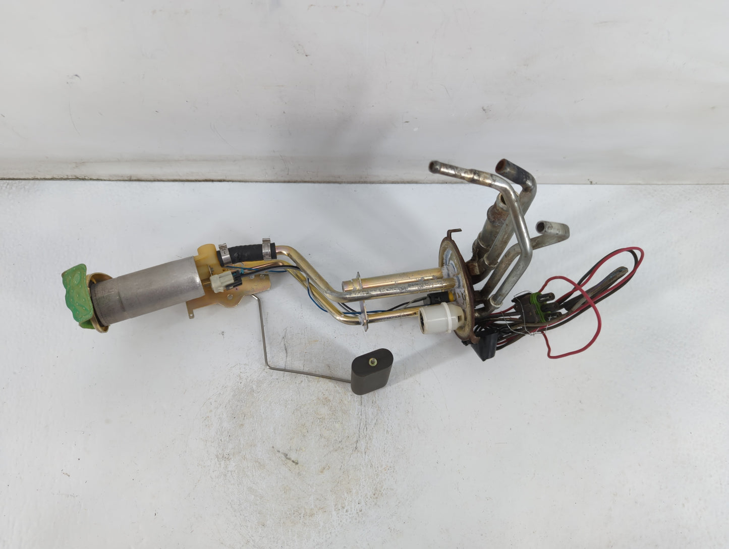 Chevrolet C1500 Electrical Gas Fuel Pump Assembly - Oemusedautoparts1.com