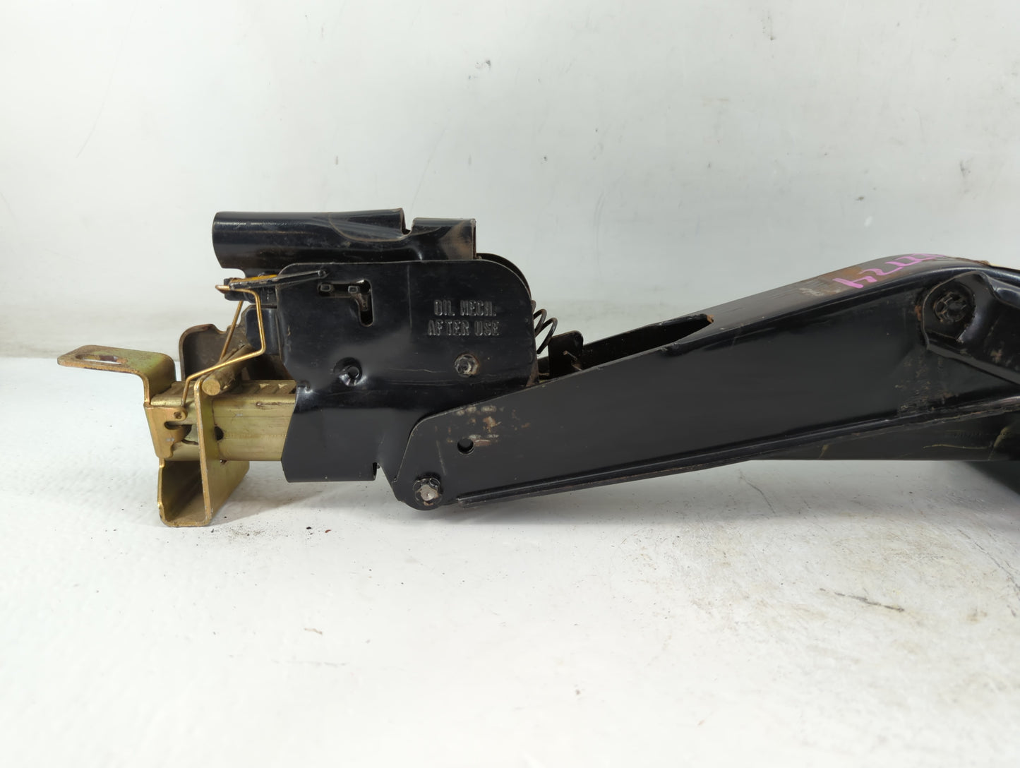 1992 Chevrolet Camaro Spare Scissor Car Jack - Oemusedautoparts1.com