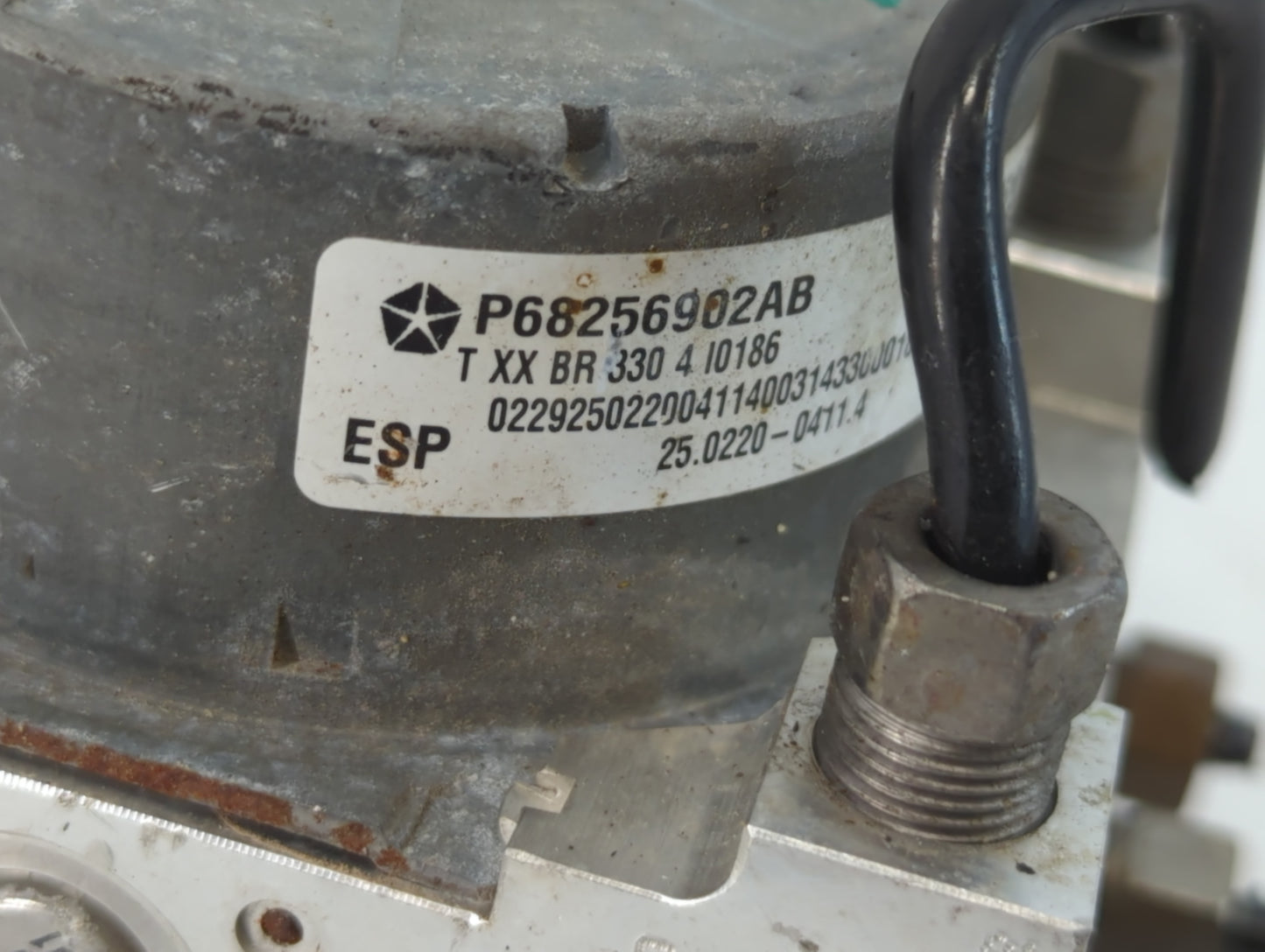 2014-2016 Dodge Dart ABS Pump Control Module Replacement P/N:P68256902AB Fits Fits 2014 2015 2016 OEM Used Auto Parts