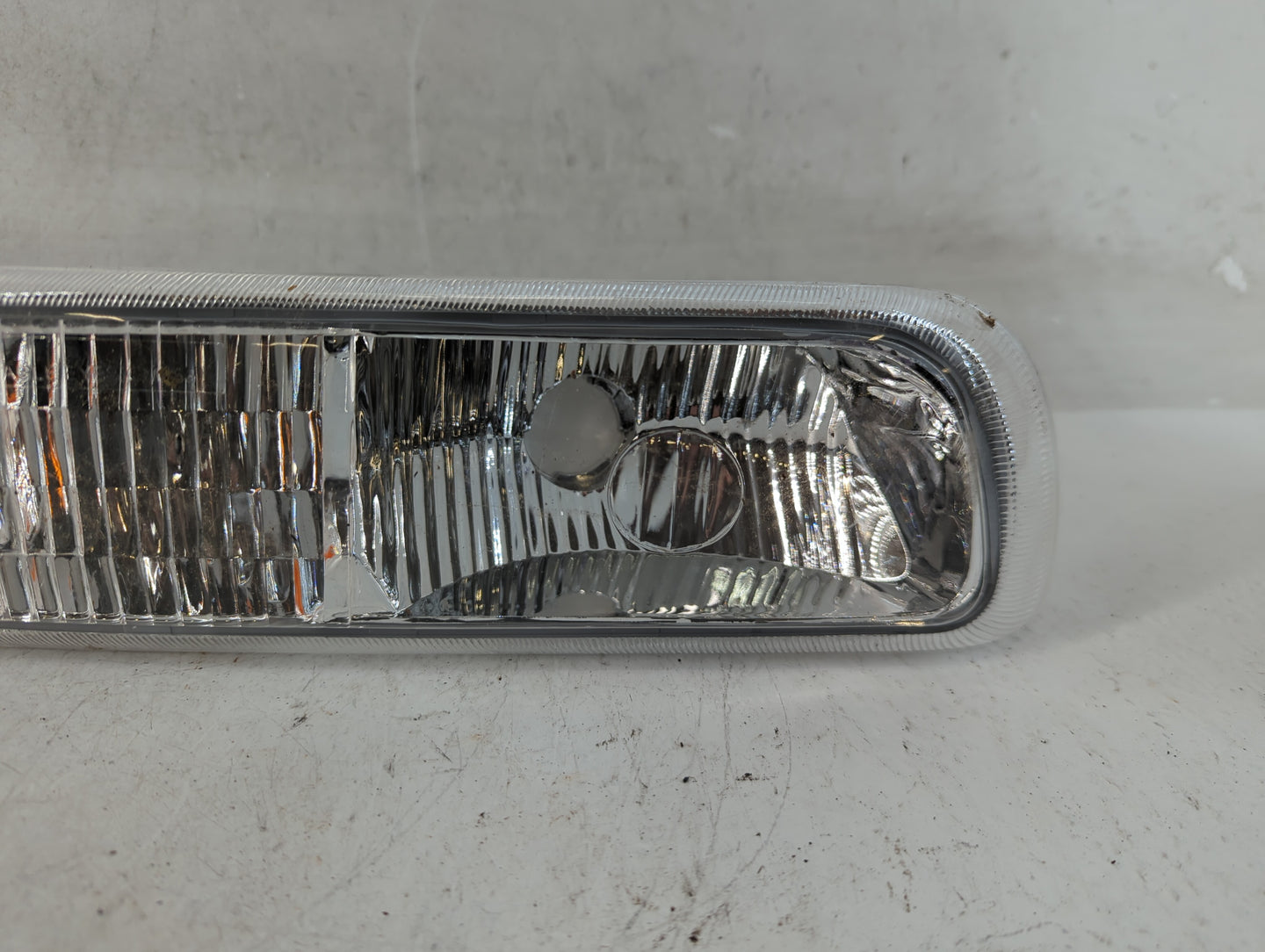 1999-2002 Chevrolet Silverado 1500 Passenger Right Oem Front Light Lamp - Oemusedautoparts1.com
