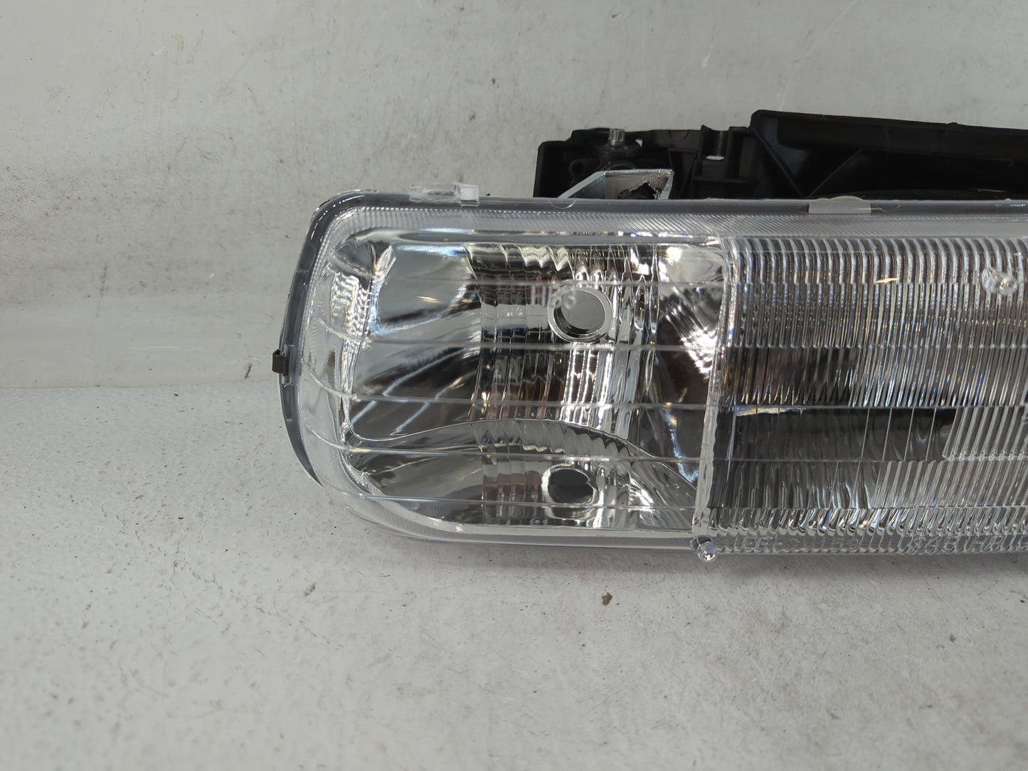 1999 Chevrolet Silverado 1500 Driver Left Oem Head Light Headlight Lamp