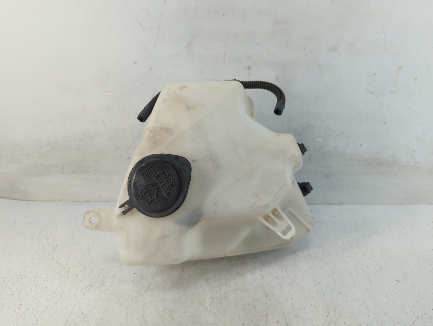 2004-2009 Toyota Prius Windshield Washer Fluid Reservoir Bottle Oem - Oemusedautoparts1.com